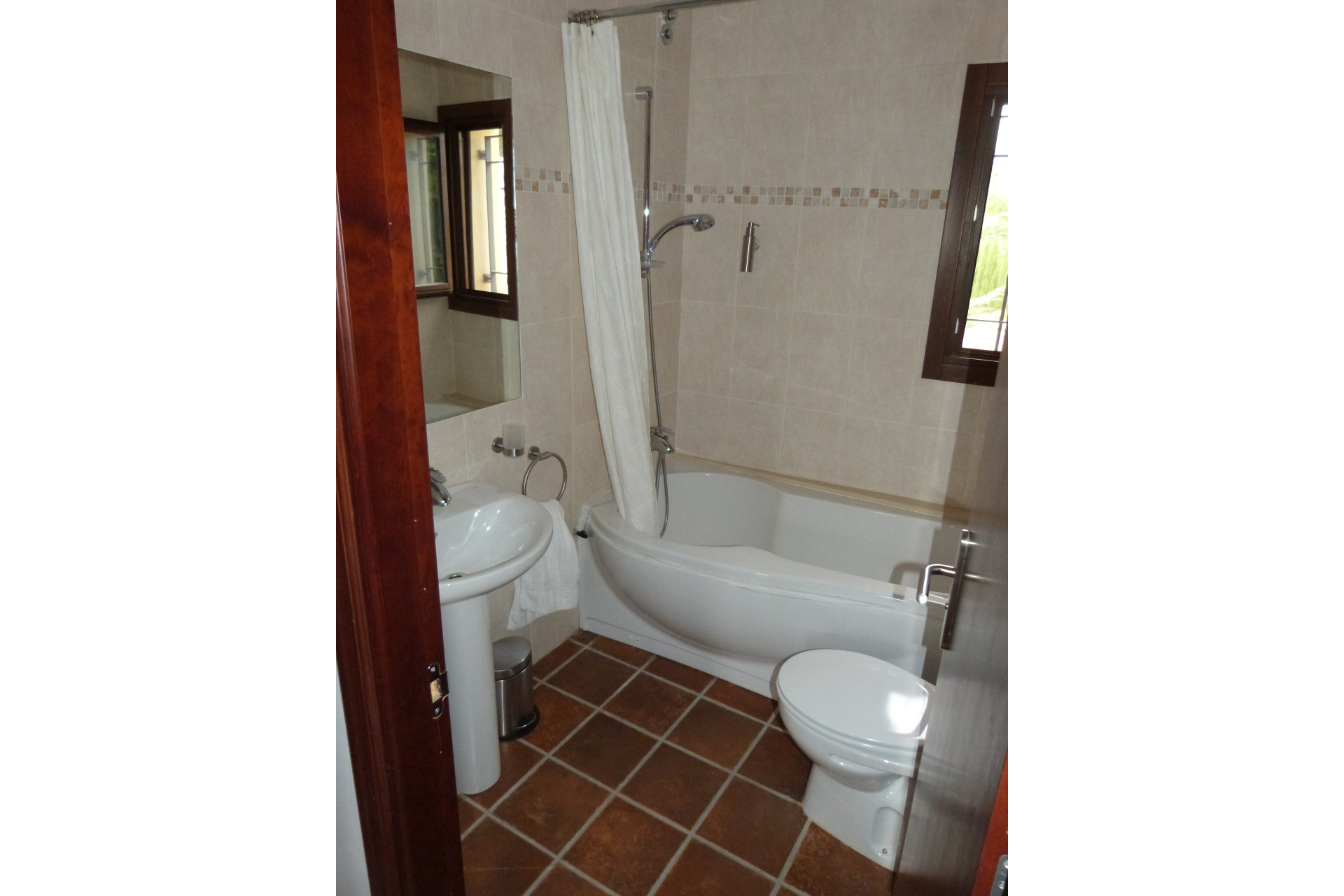 Herverkoop - Landelijke woning - Ibi - Ibi - Country