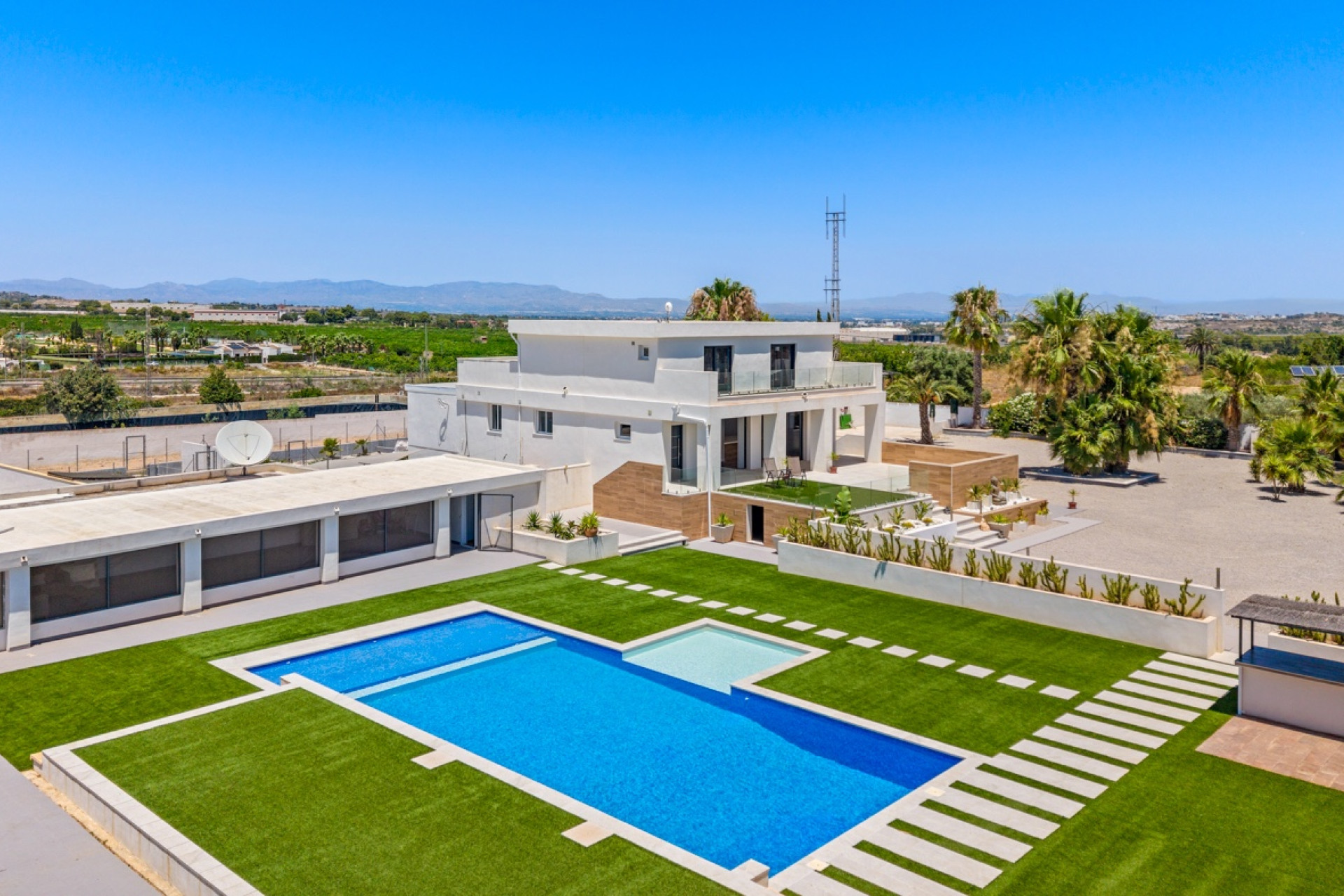 Herverkoop - Landelijke woning - Los Montesinos - La Herrada