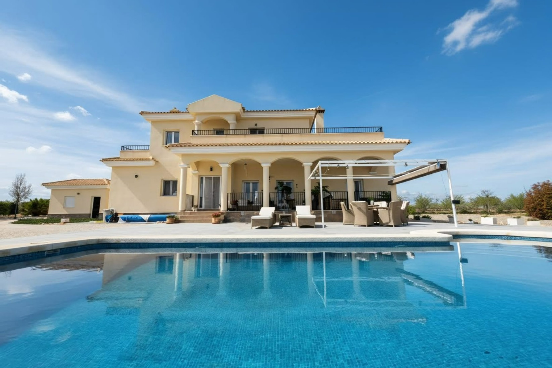 Herverkoop - Landelijke woning - Pinoso - Pinoso - Country