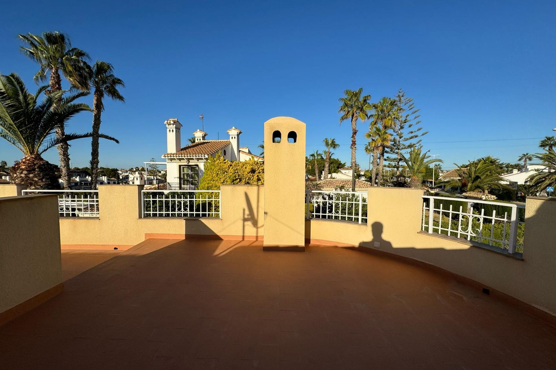 Herverkoop - LUXE VILLA - Cabo Roig