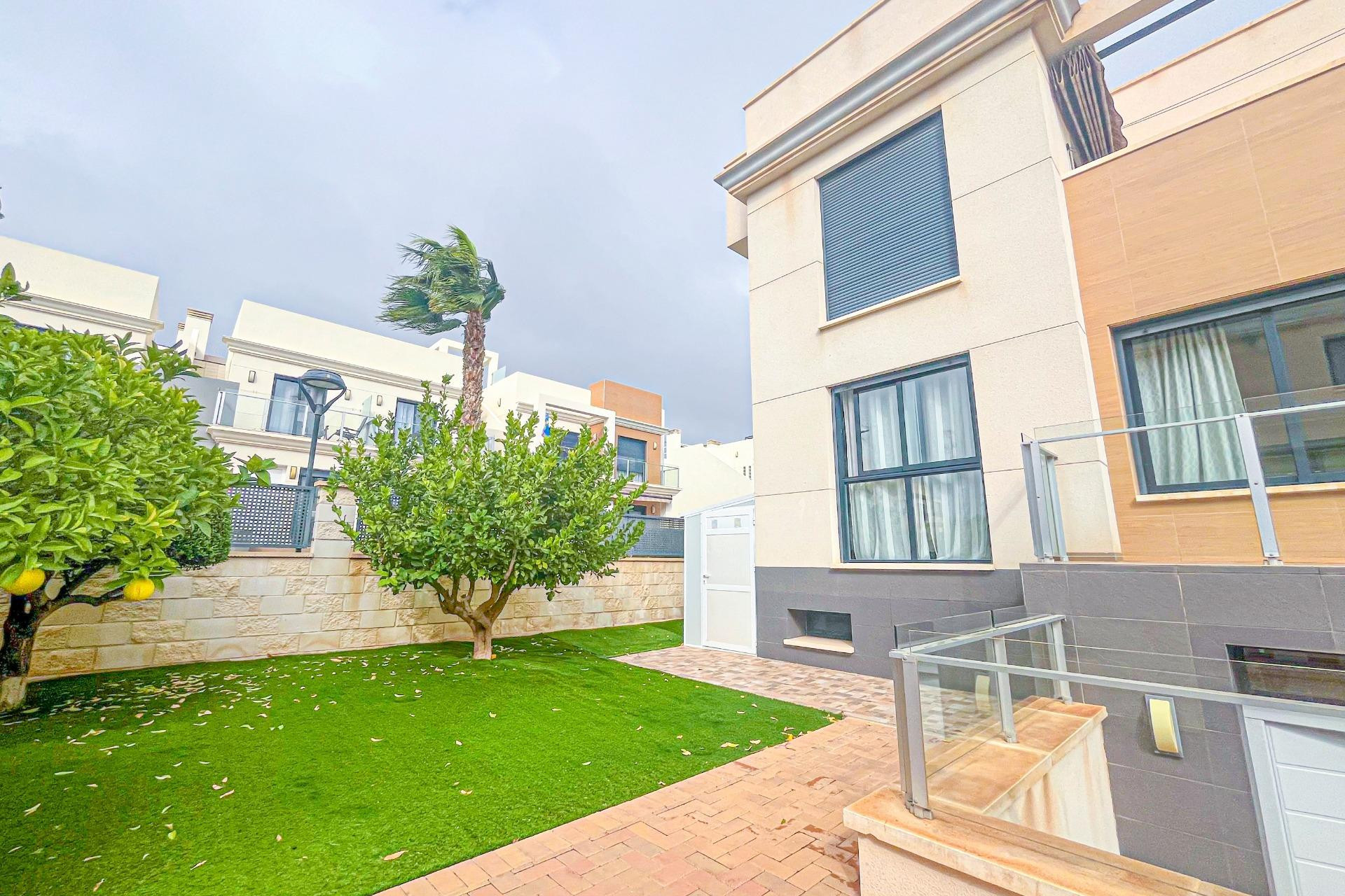 Herverkoop - LUXE VILLA - Orihuela Costa - La Zenia