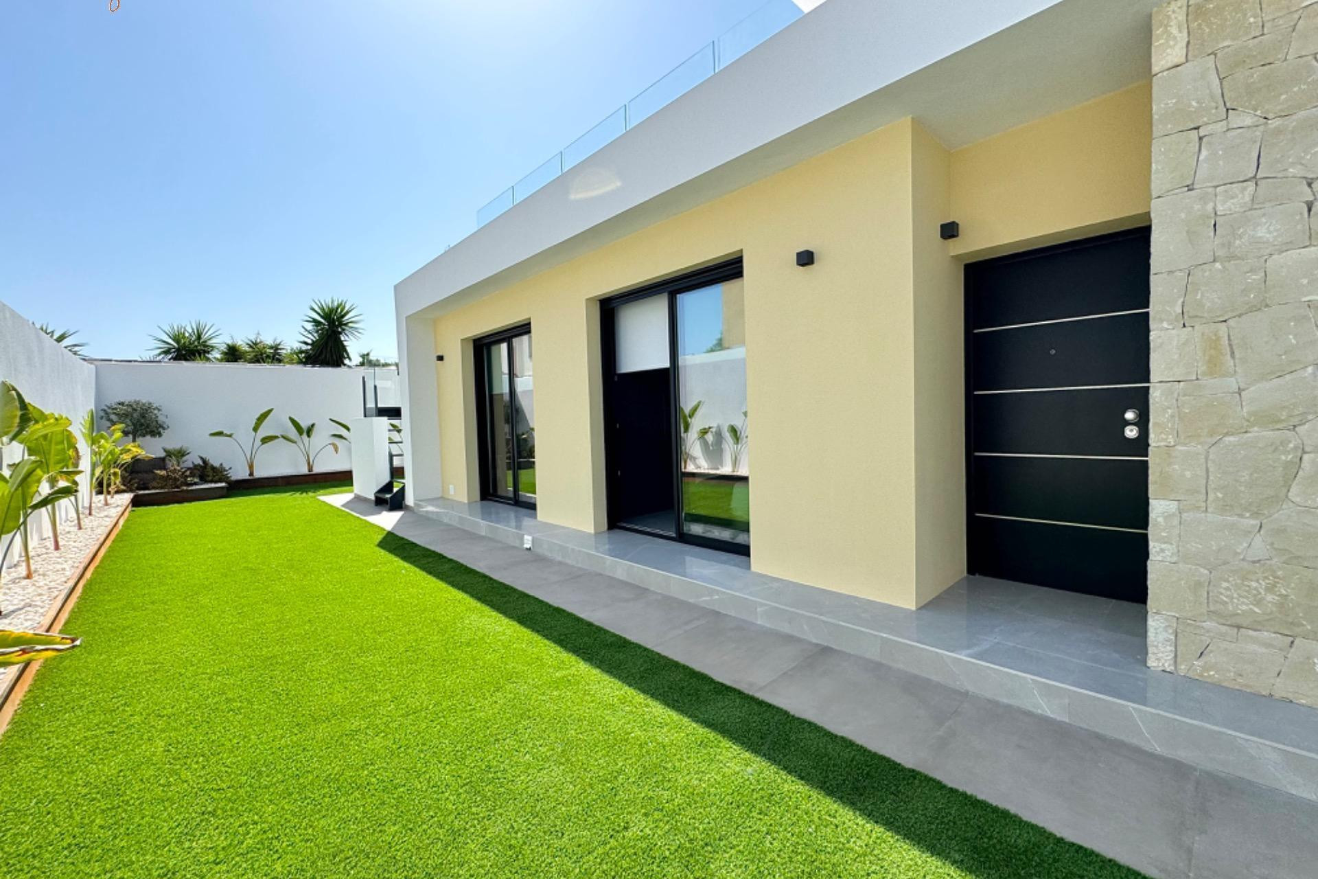 Herverkoop - LUXE VILLA - Torrevieja - La siesta