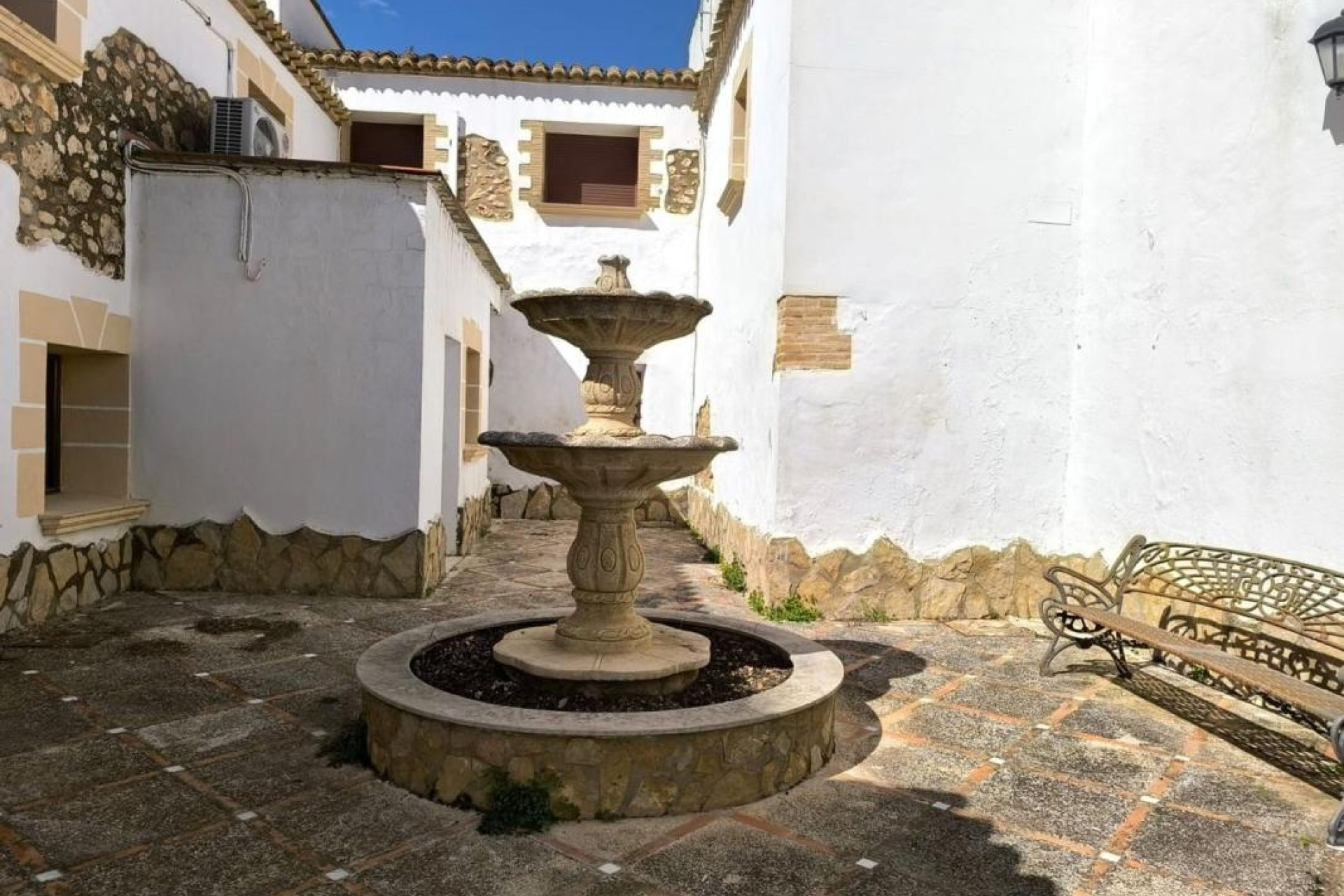 Herverkoop - Shop - Banyeres de Mariola