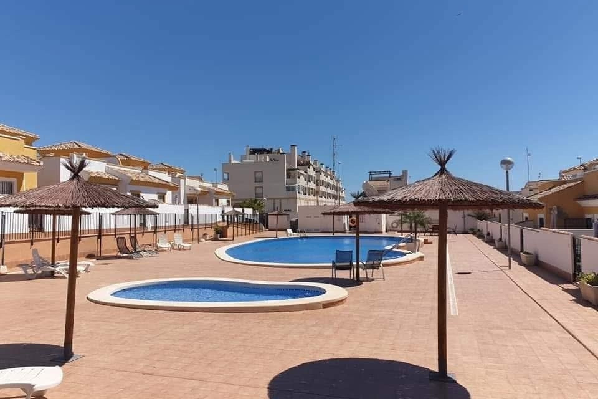 Herverkoop - Town house / semi detached - Orihuela Costa - Entre Naranjos Vistabella