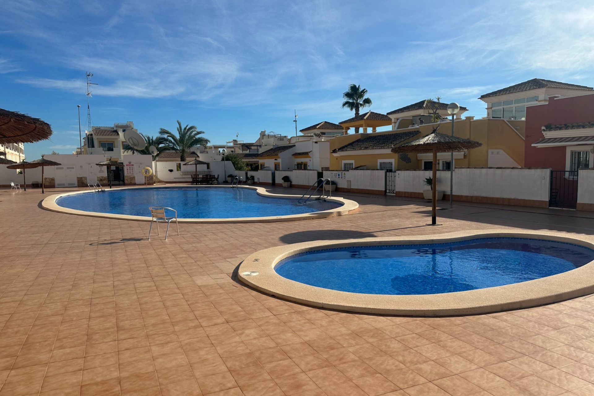 Herverkoop - Town house / semi detached - Orihuela Costa - Entre Naranjos Vistabella