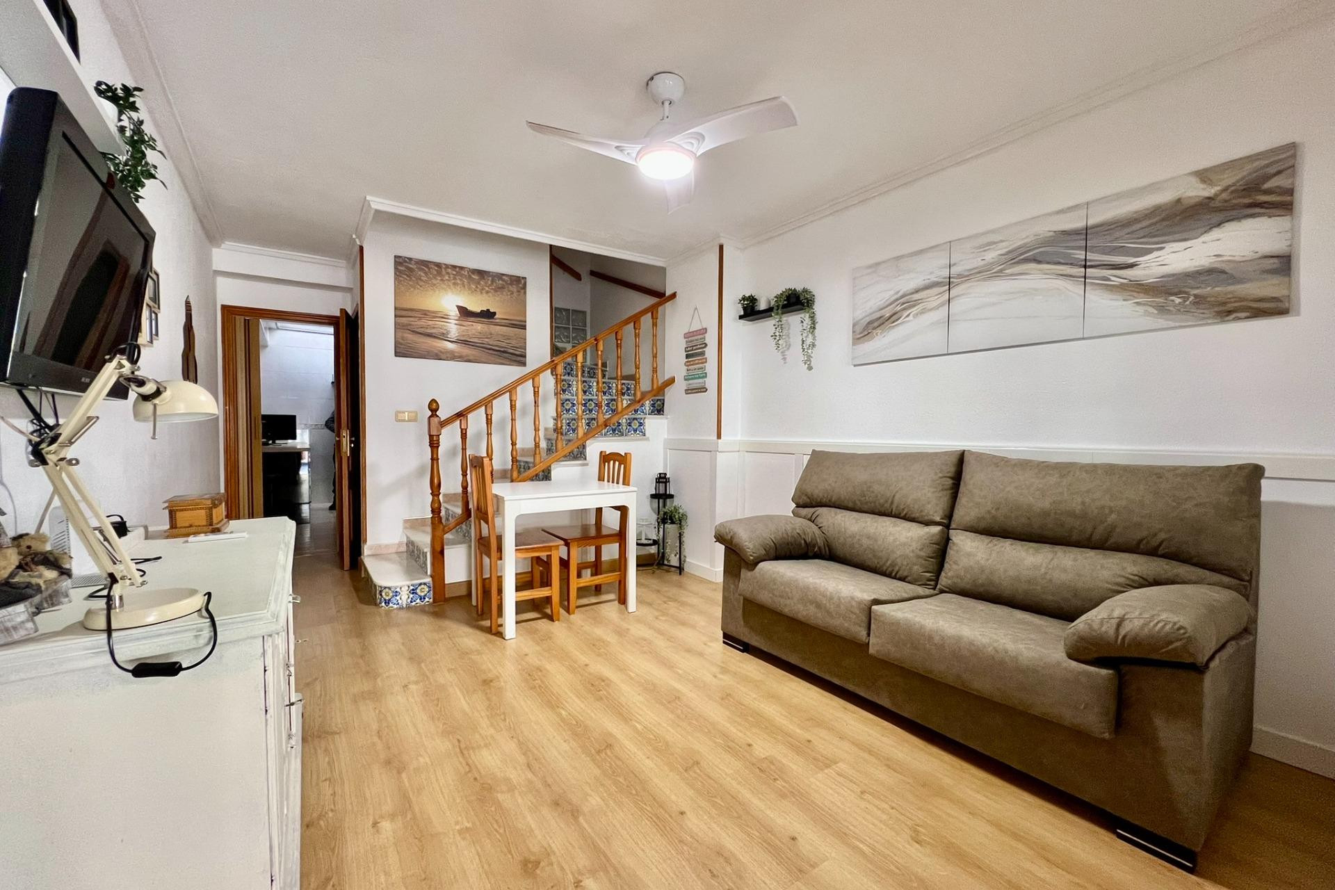 Herverkoop - Triplex - Torrevieja - Habaneras