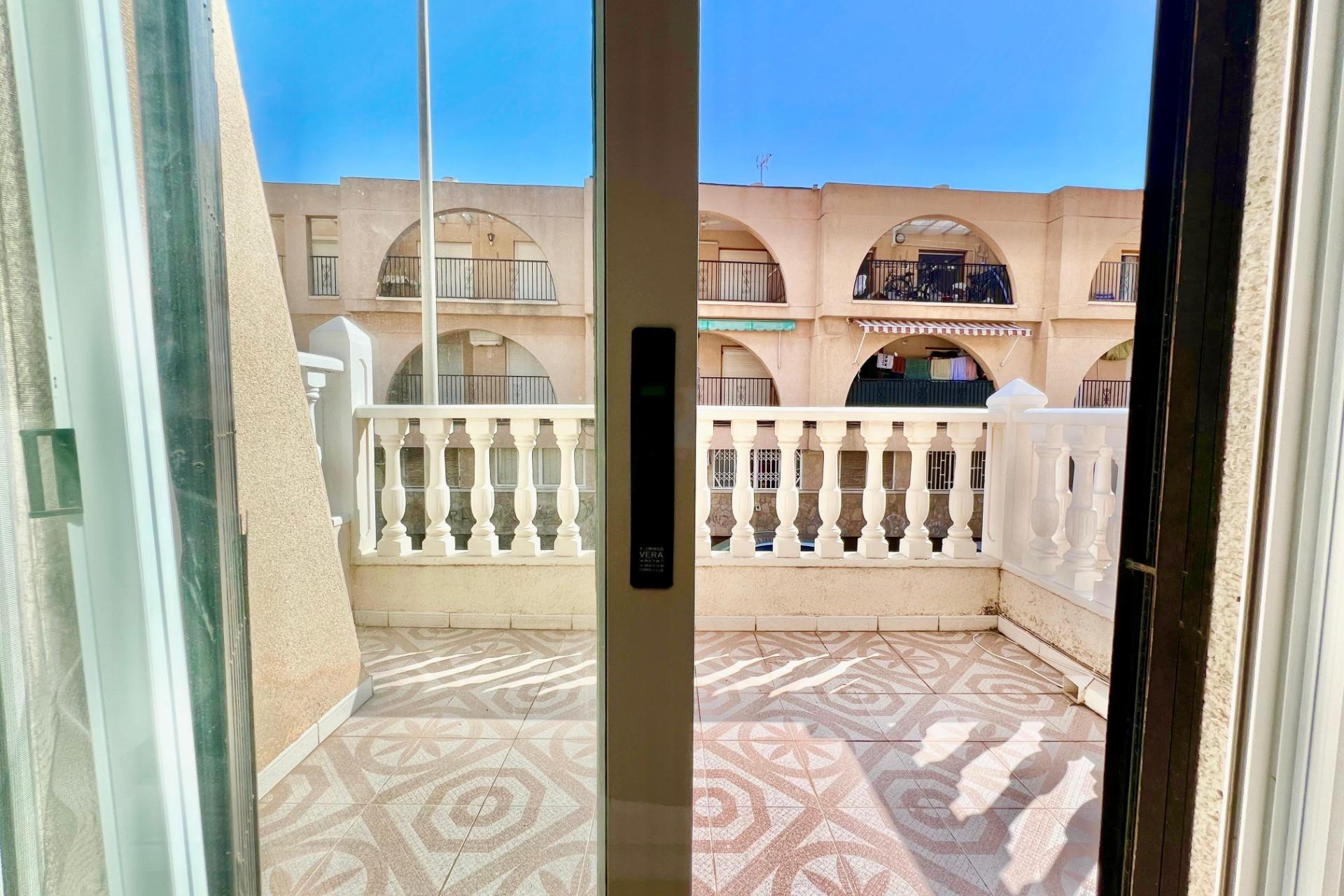 Herverkoop - Triplex - Torrevieja - Habaneras