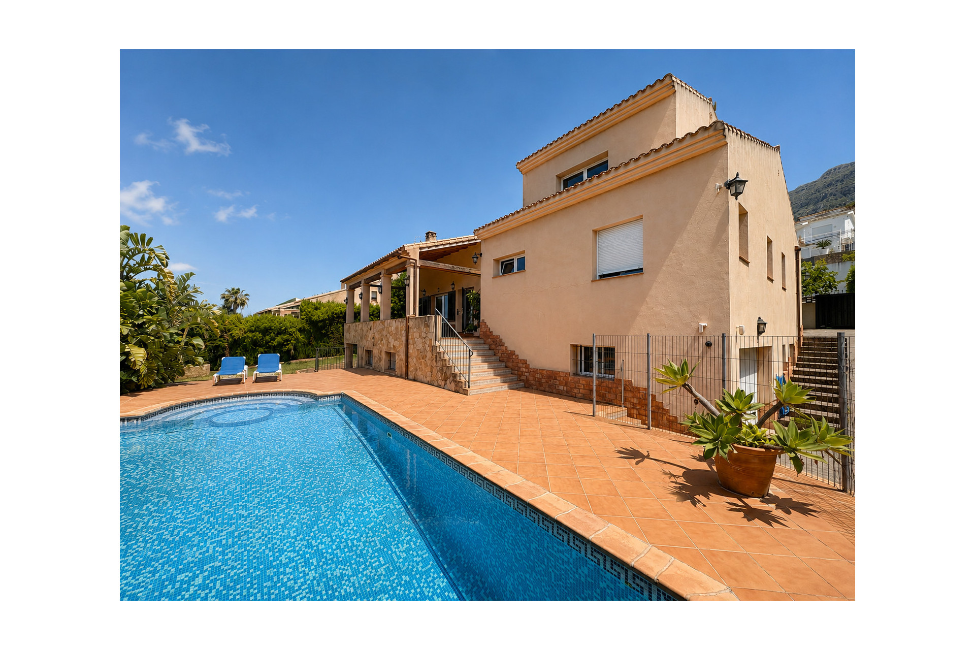 Herverkoop - Villa - Denia - Montgó