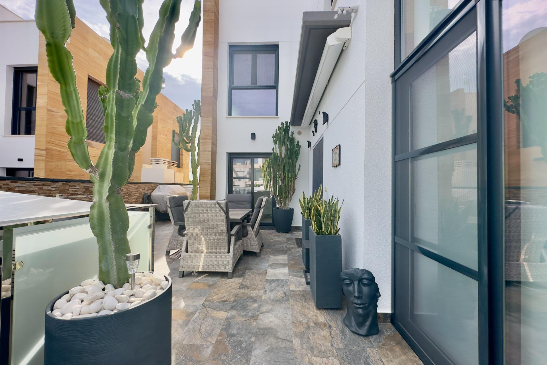 Herverkoop - Villa - Orihuela Costa - Lomas de Cabo Roig