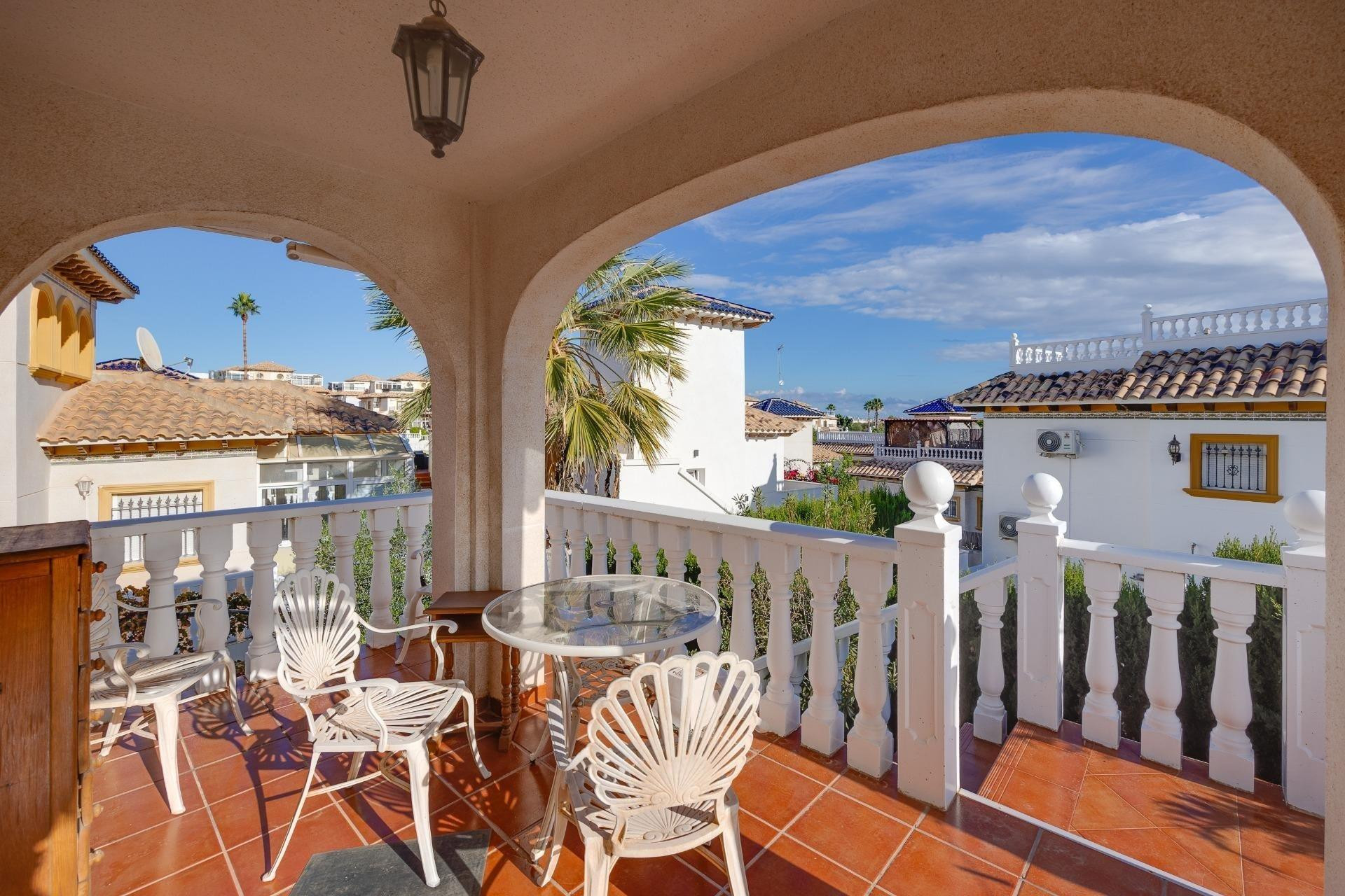 Herverkoop - Villa - Orihuela Costa - Playa Flamenca