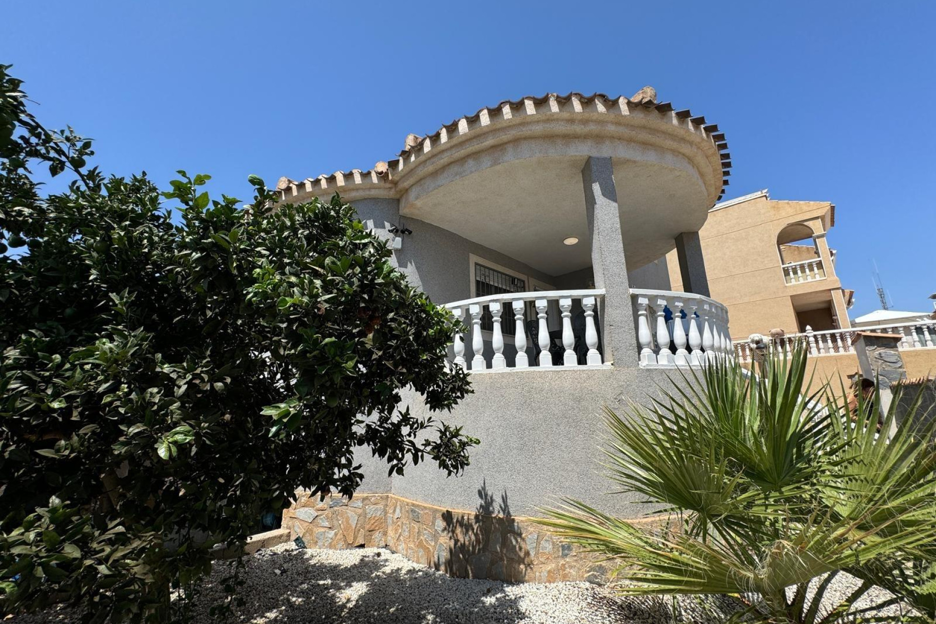 Herverkoop - Villa - Orihuela Costa - Punta Prima