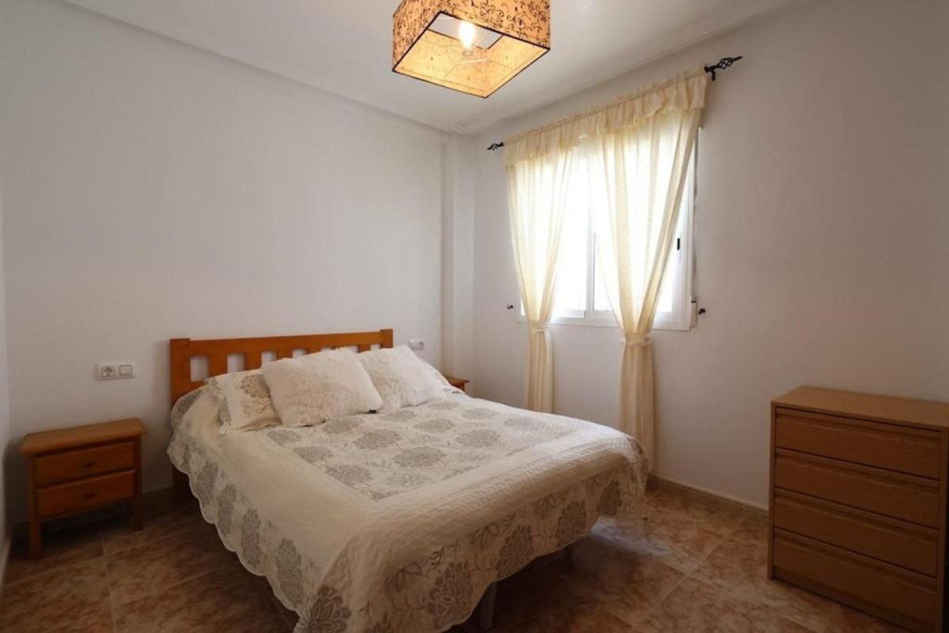 Herverkoop - Villa - Orihuela