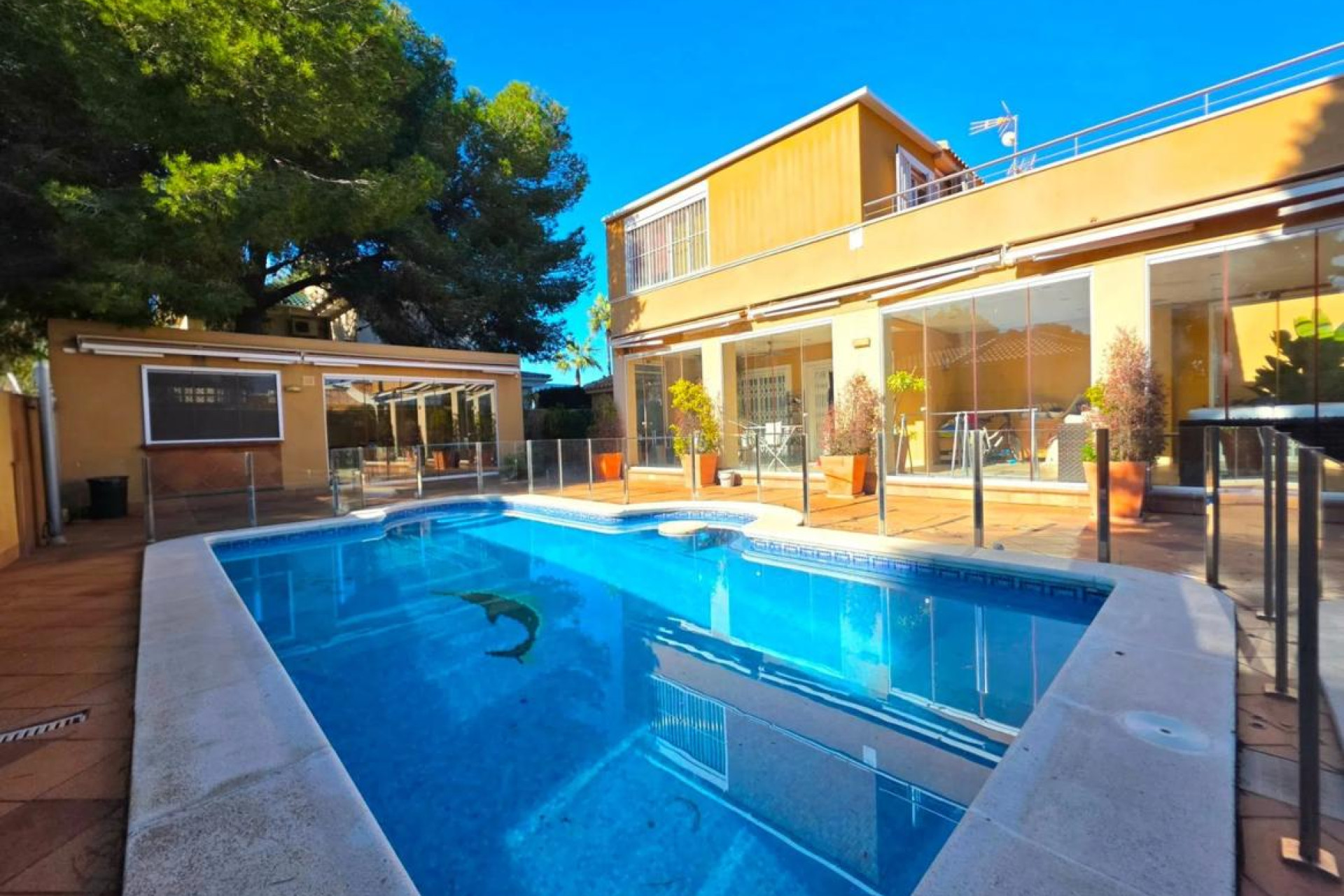 Herverkoop - Villa - Orihuela