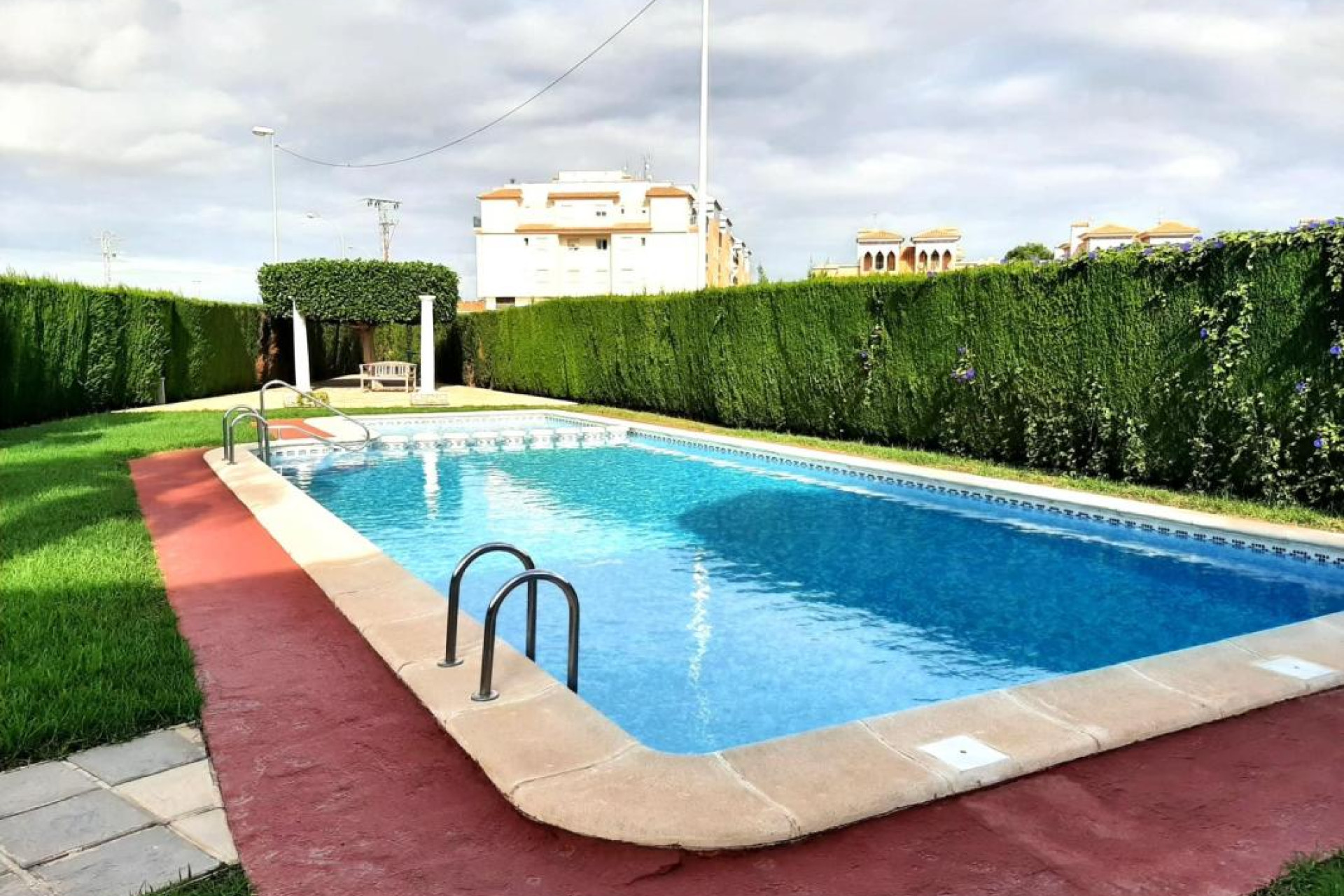 Herverkoop - Villa - Orihuela