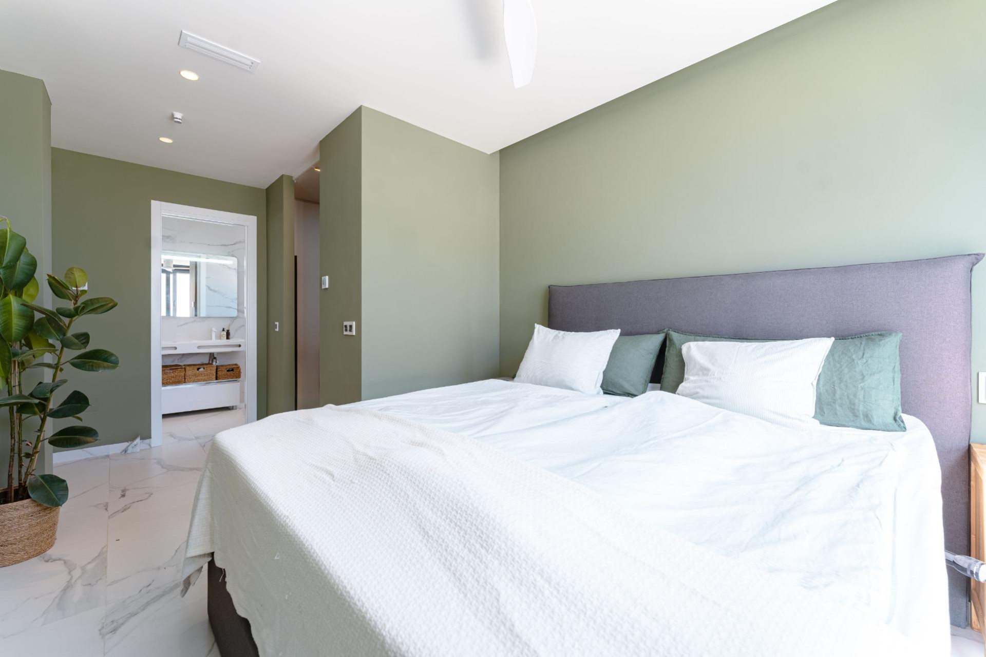 Herverkoop - Villa - San Miguel de Salinas - Costa blanca sur