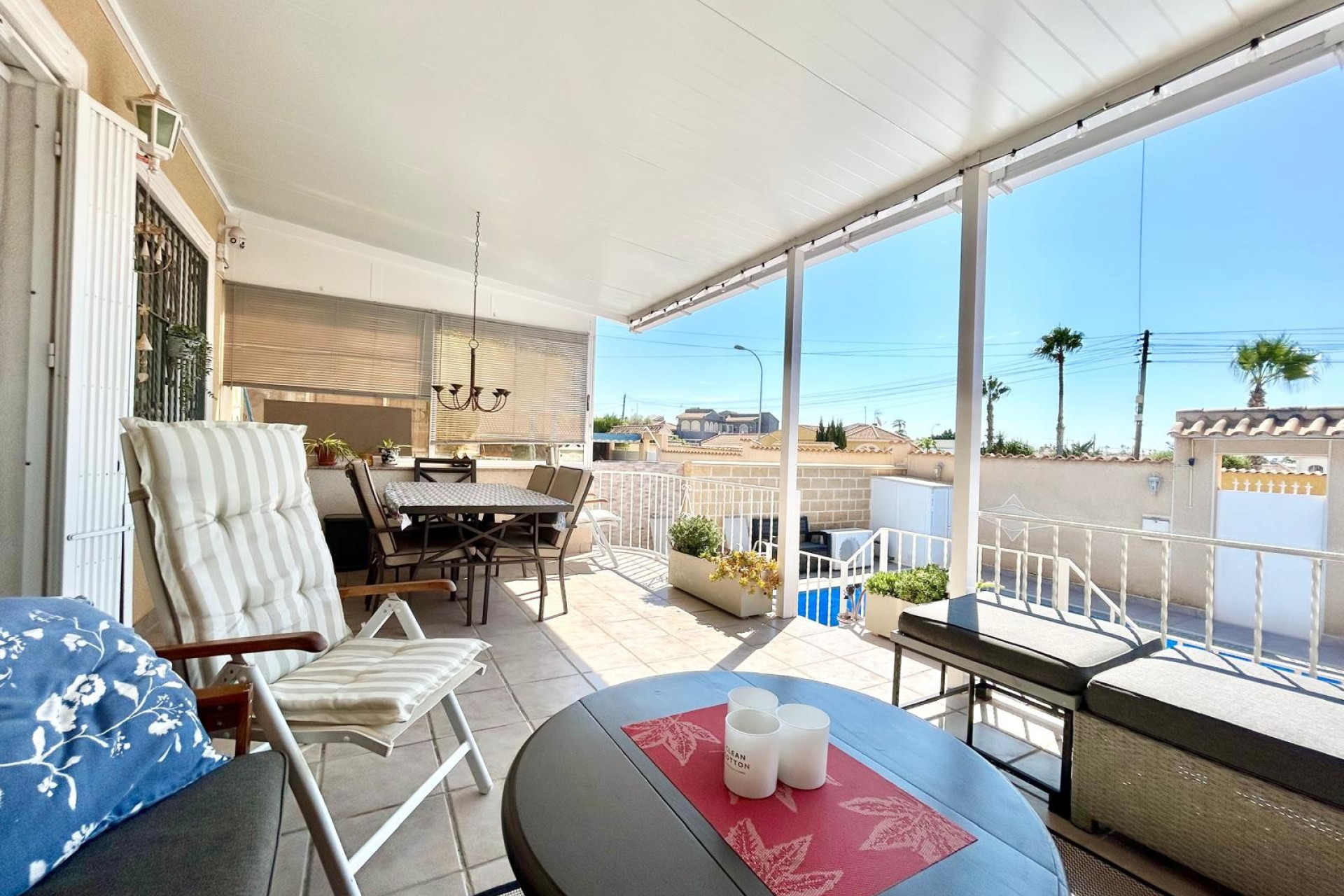 Herverkoop - Villa Te Koop - Torrevieja - La Siesta