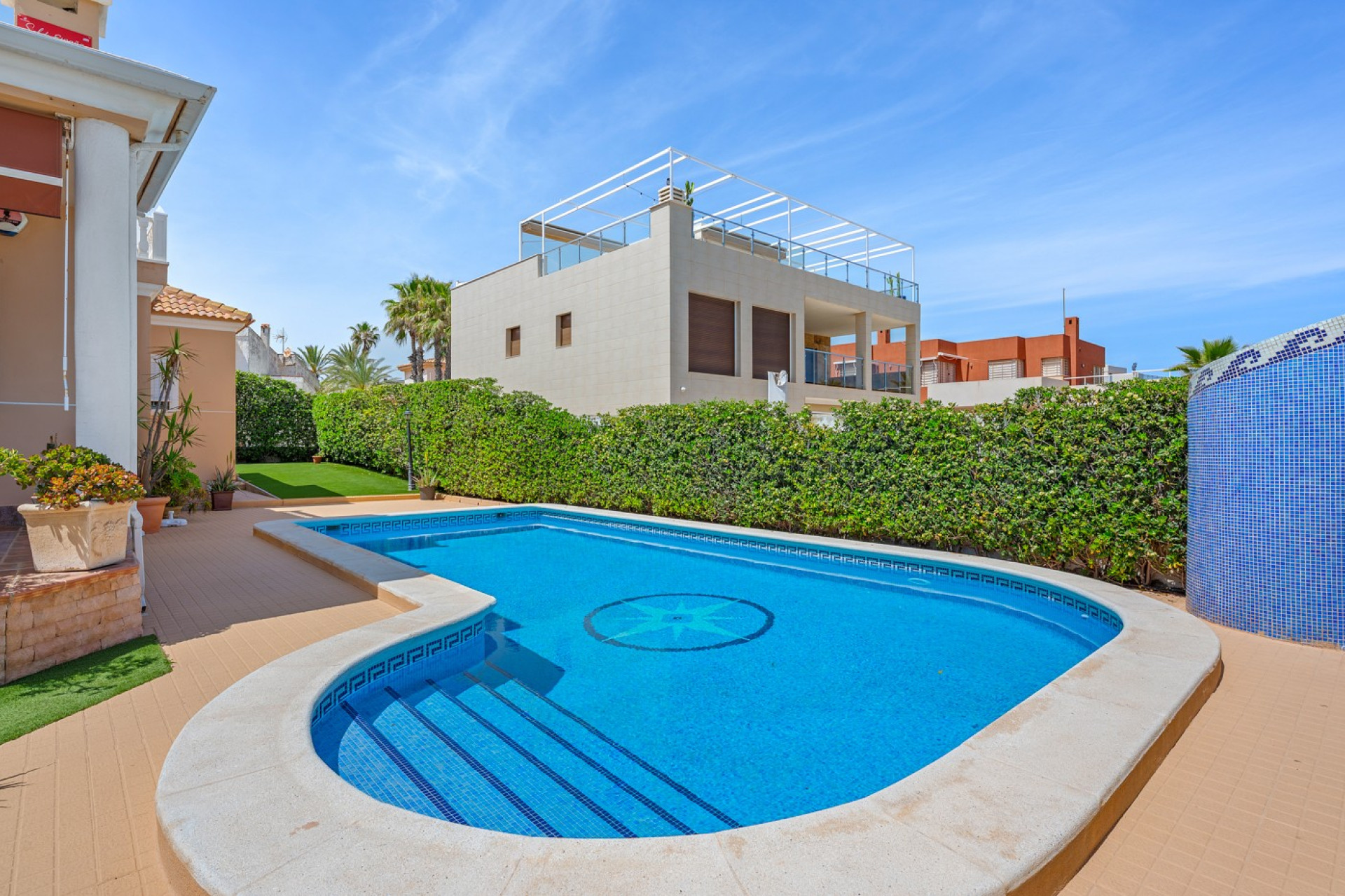 Herverkoop - Villa - Torrevieja - La Mata