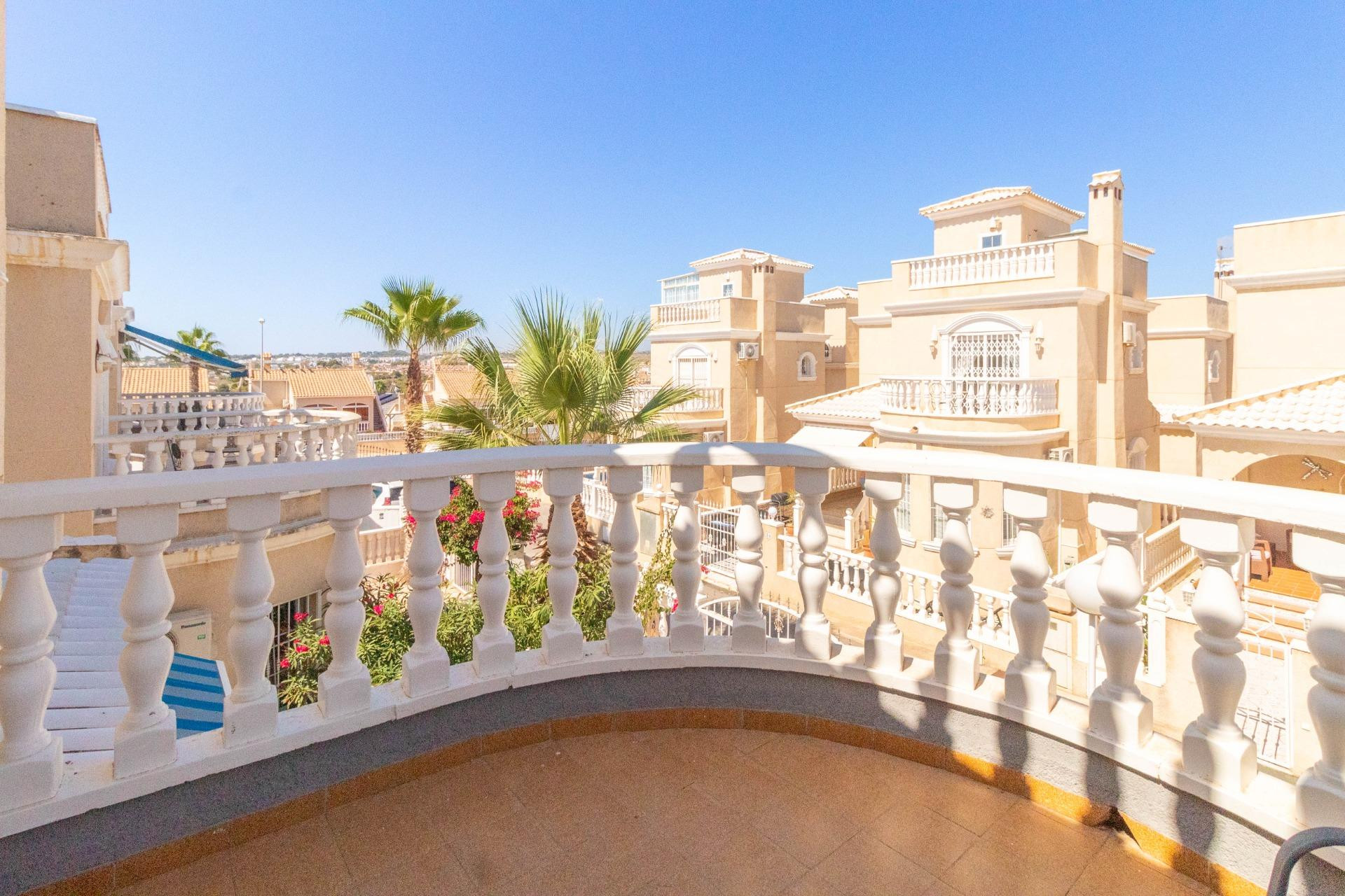 Herverkoop - Villa - Torrevieja - Los altos