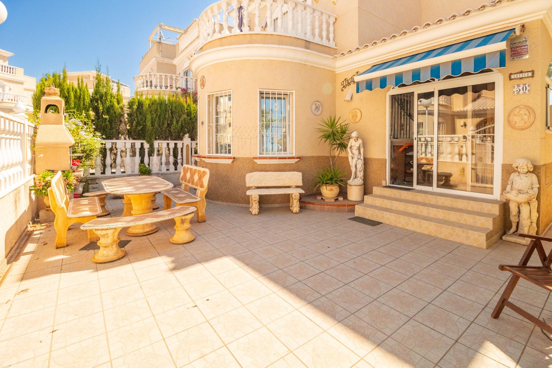 Herverkoop - Villa - Torrevieja - Los altos