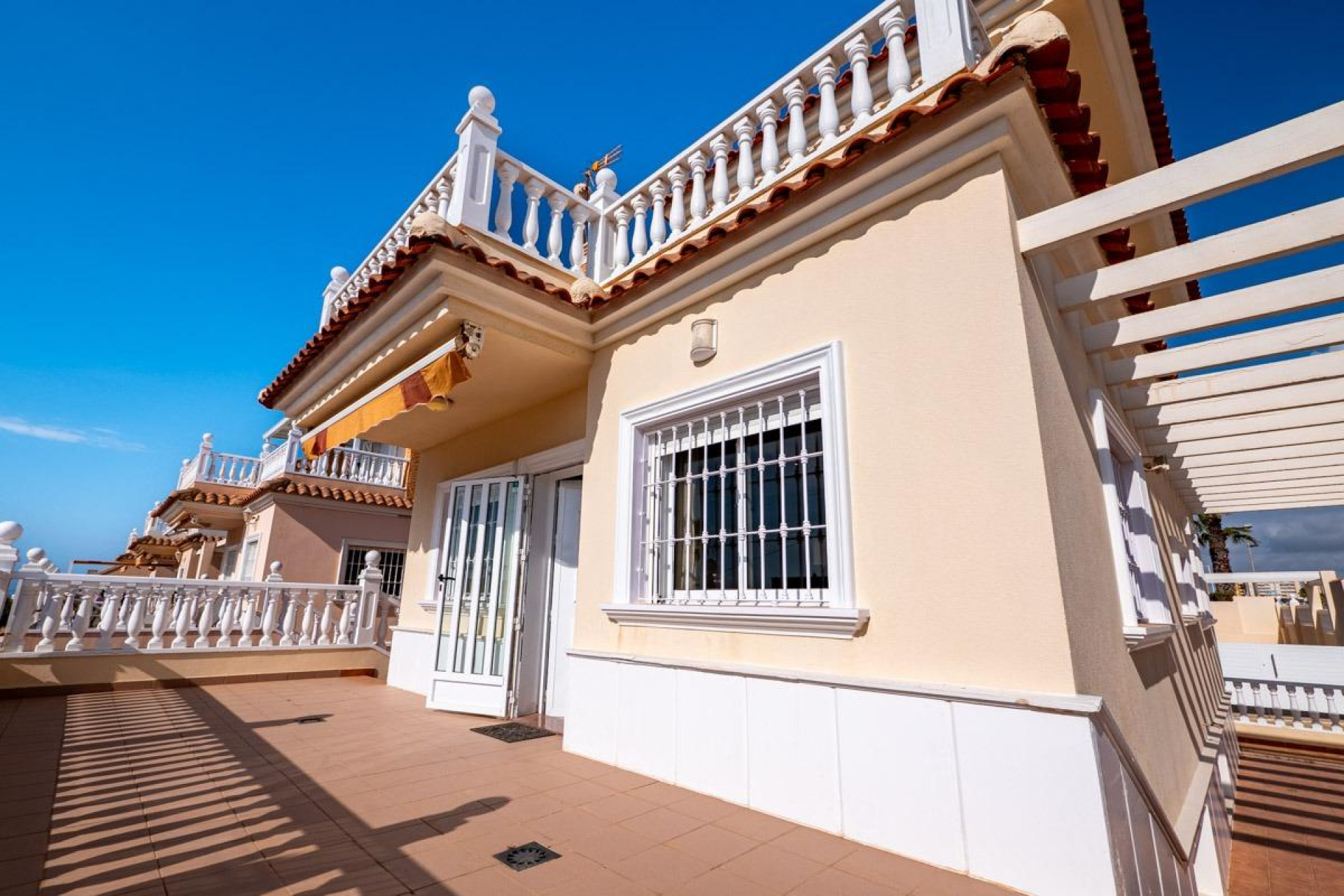 Herverkoop - Villa - Torrevieja - Sector 25