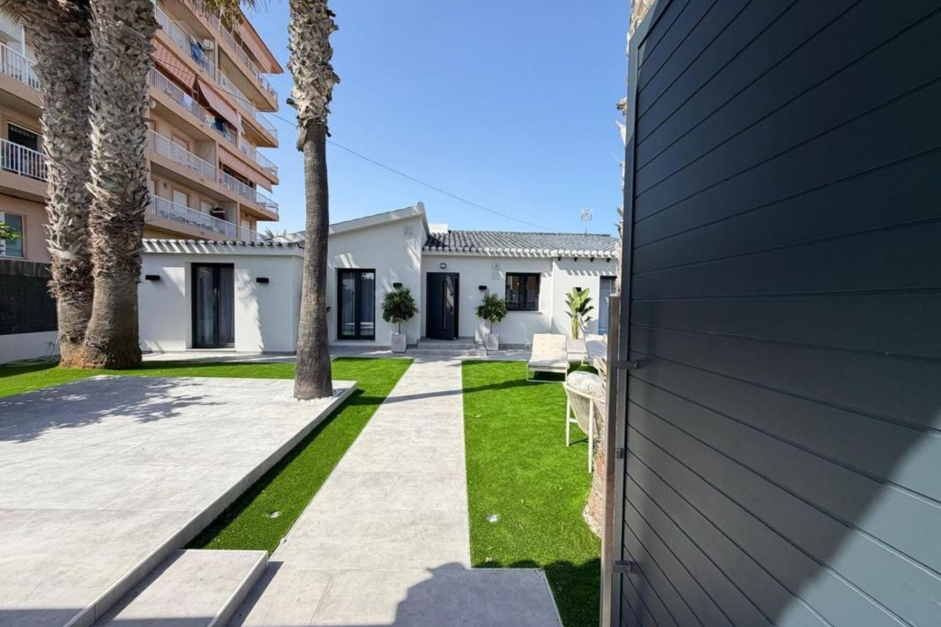 Herverkoop - Villa - Torrevieja - torrevieja