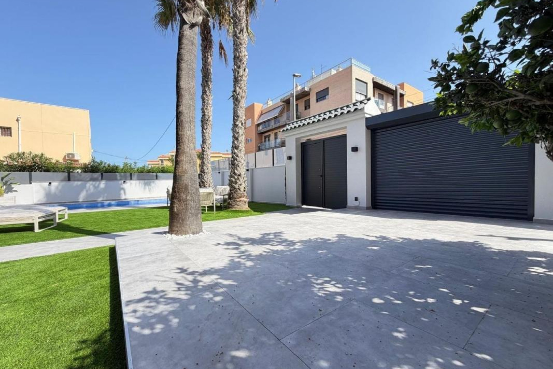 Herverkoop - Villa - Torrevieja - torrevieja