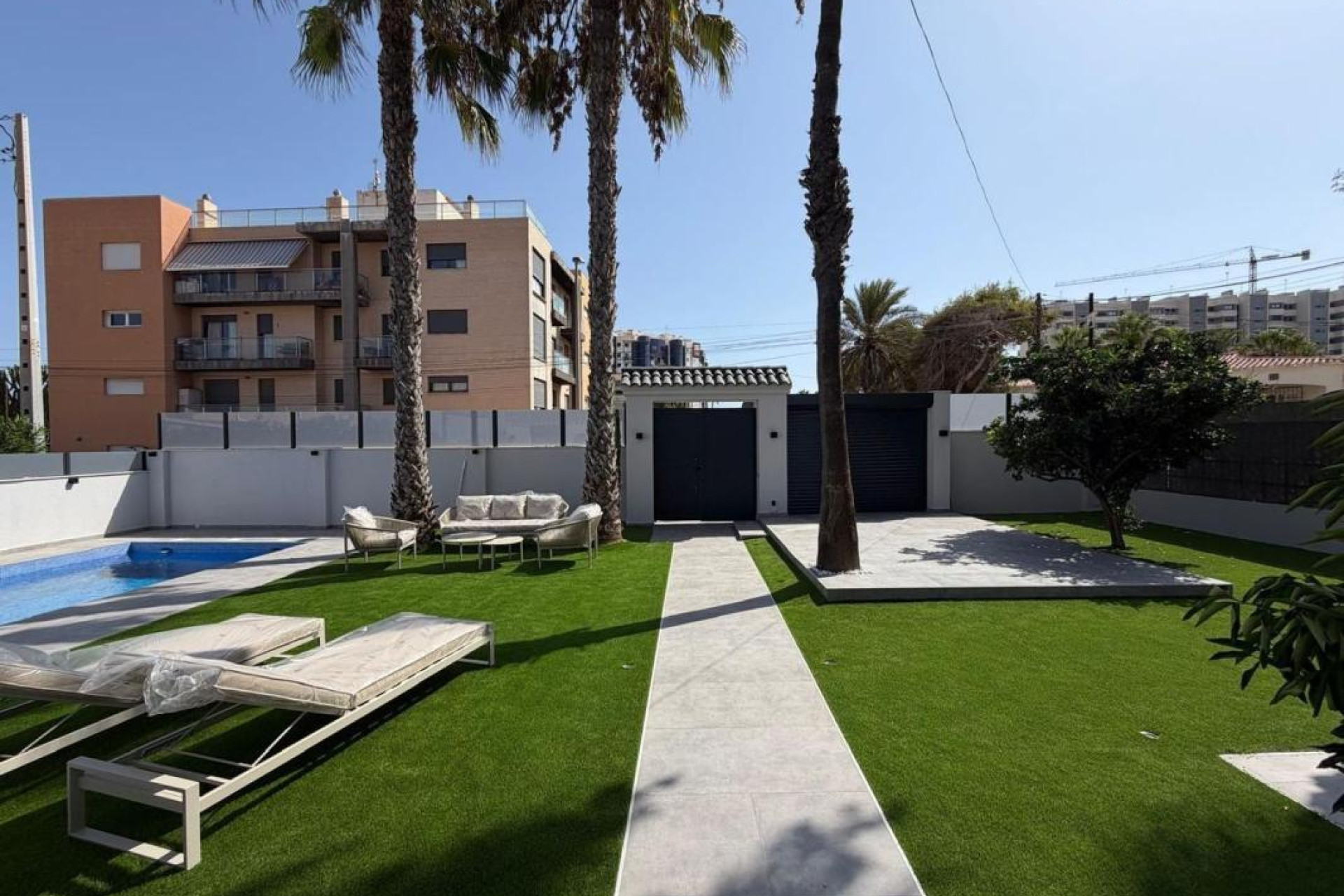 Herverkoop - Villa - Torrevieja - torrevieja