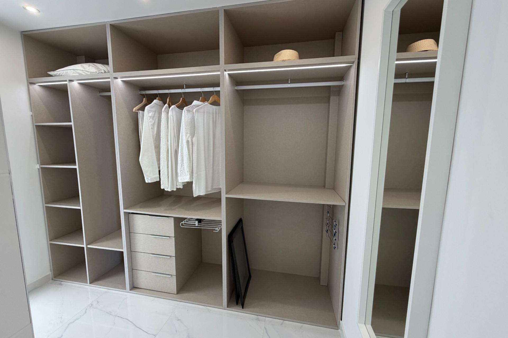 Herverkoop - Vrijstaande Villa - Ciudad Quesada - La Laguna