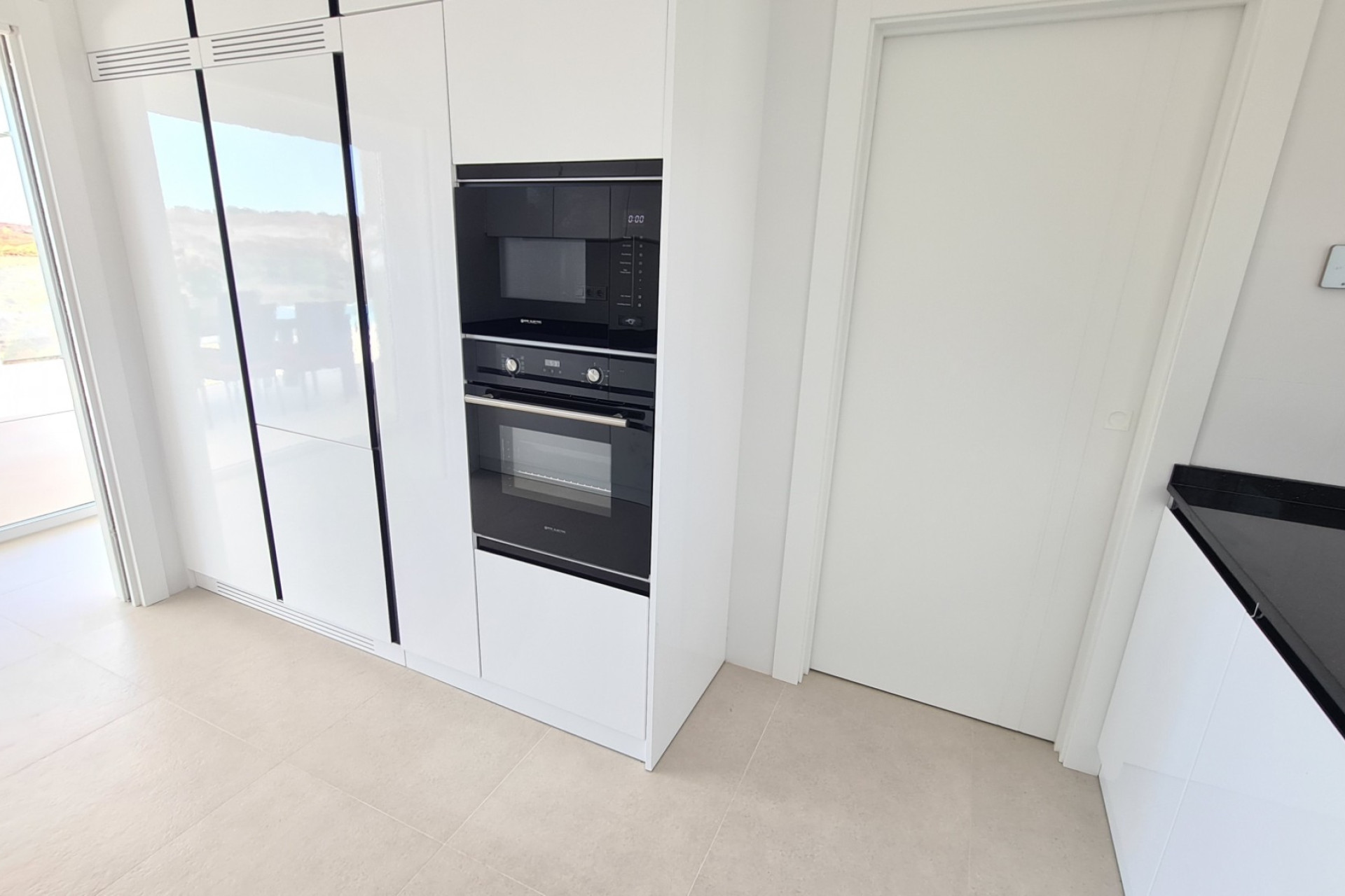 Herverkoop - Vrijstaande Villa - La Marina