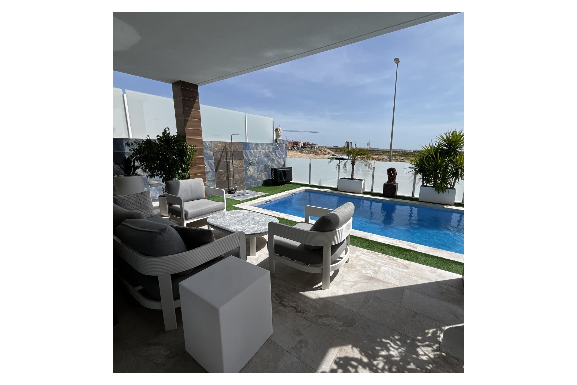 Herverkoop - Vrijstaande Villa - Los Montesinos - Entre Naranjos / Vistabella Golf