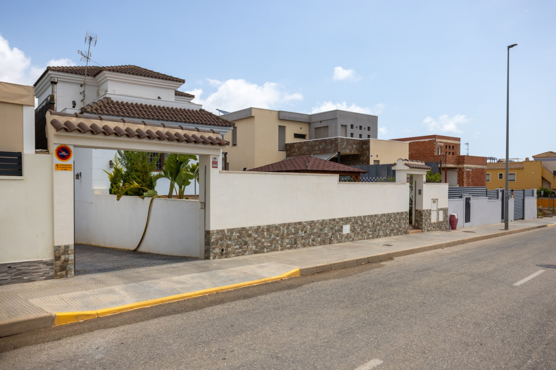 Herverkoop - Vrijstaande Villa - Los Montesinos - La Herrada