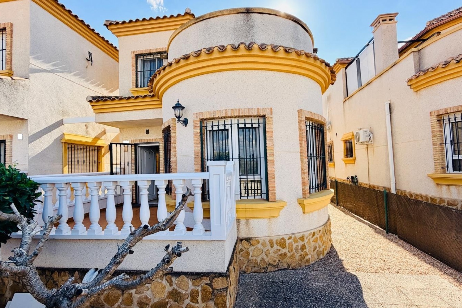 Herverkoop - Vrijstaande Villa - Los Montesinos - La Herrada