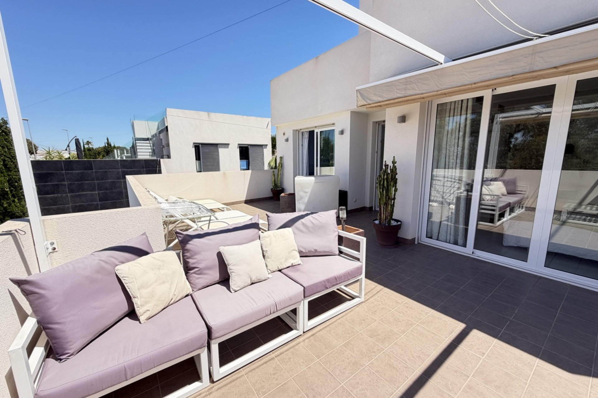 Herverkoop - Vrijstaande Villa - Orihuela Costa - Mil Palmeras