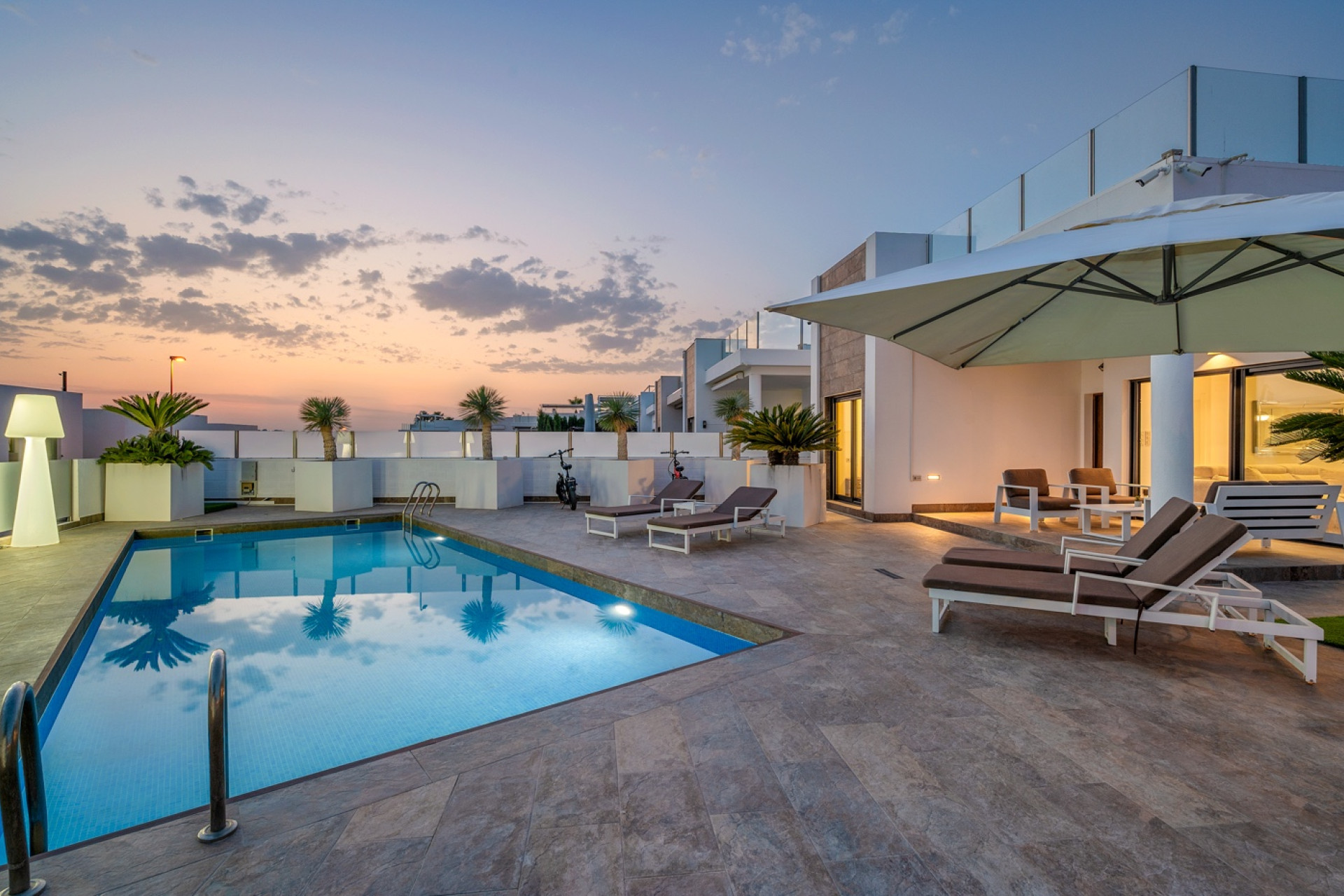 Herverkoop - Vrijstaande Villa - Orihuela Costa - Villamartin