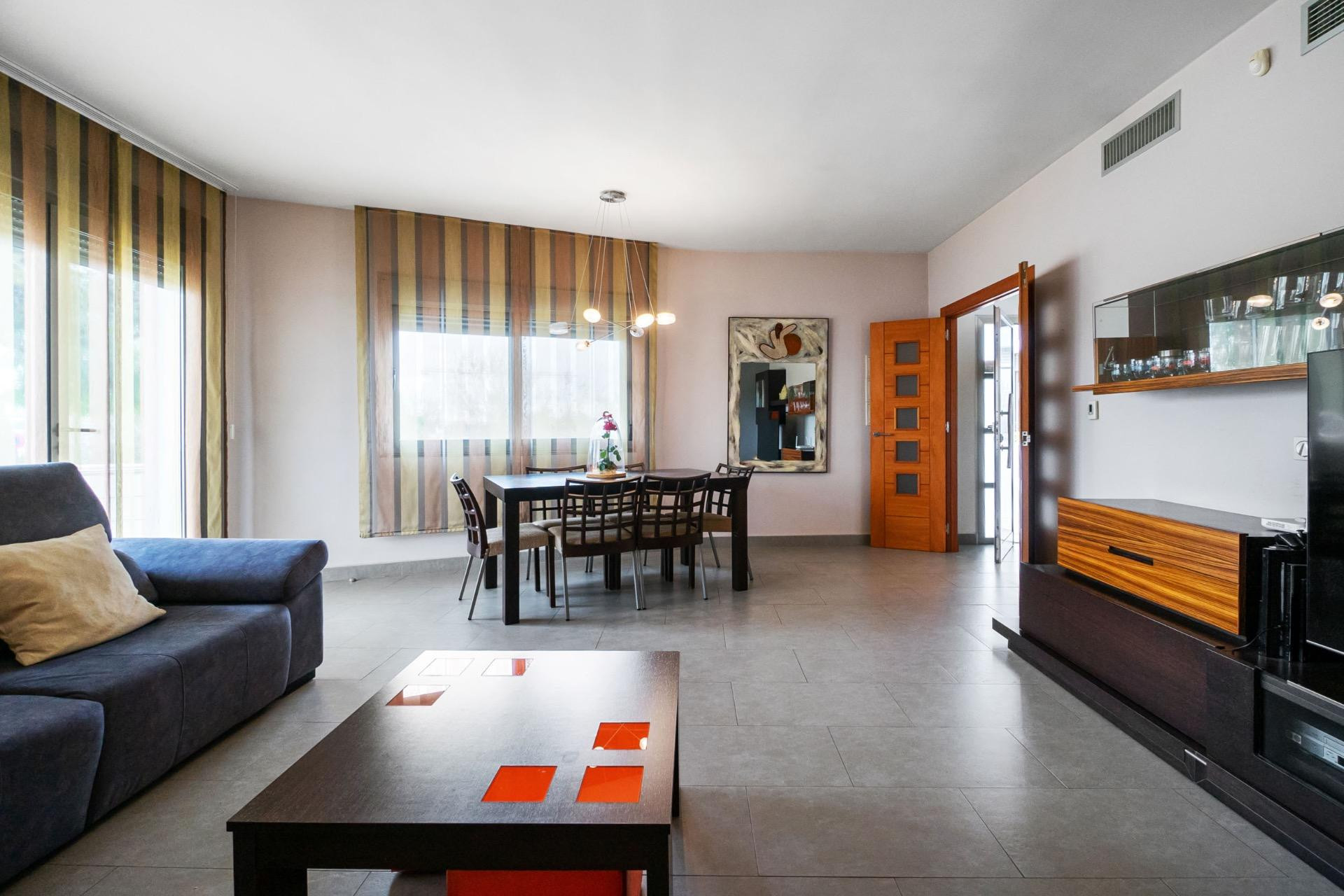 Herverkoop - Vrijstaande Villa - Rojales - Rojales - Village