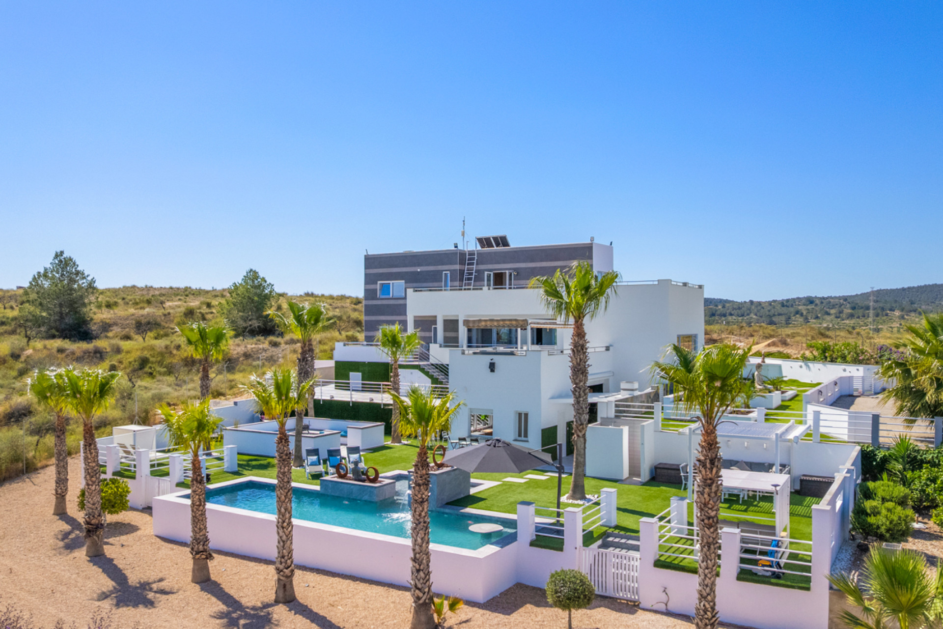 Herverkoop - Vrijstaande Villa - Torremendo - Torremendo - Country