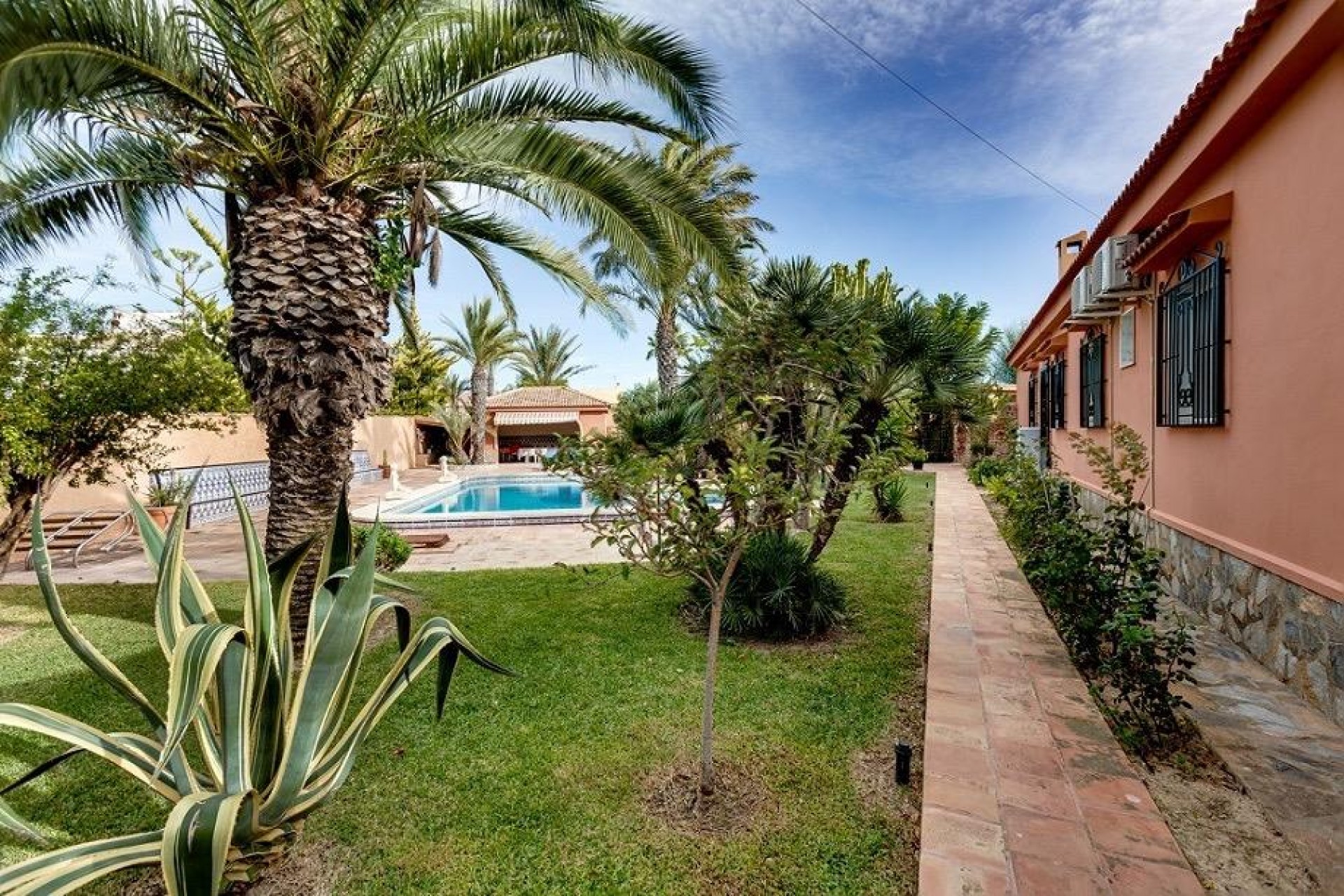 Herverkoop - Vrijstaande Villa - Torrevieja - El Chaparral