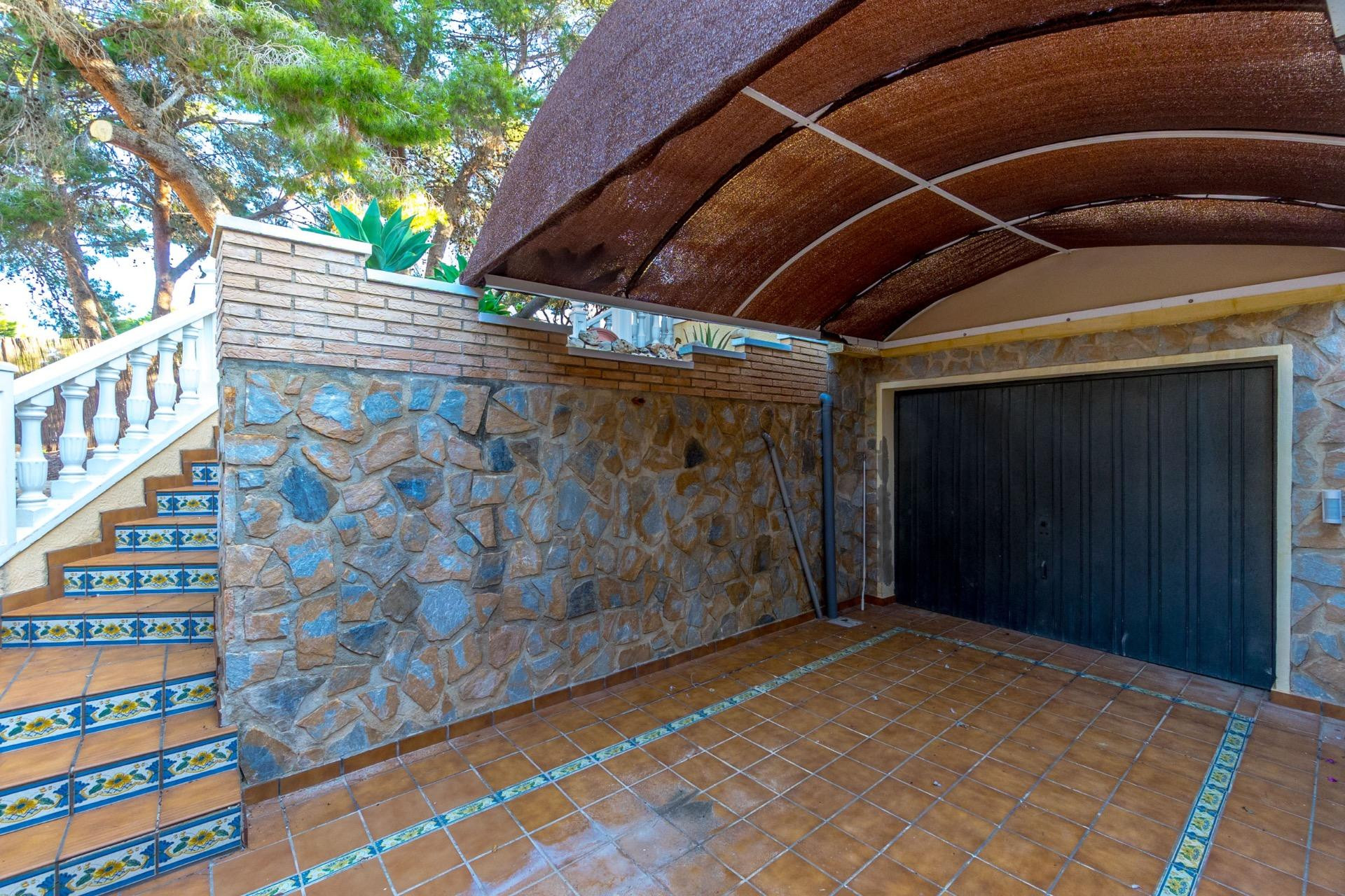 Herverkoop - Vrijstaande Villa - Torrevieja - Los Balcones