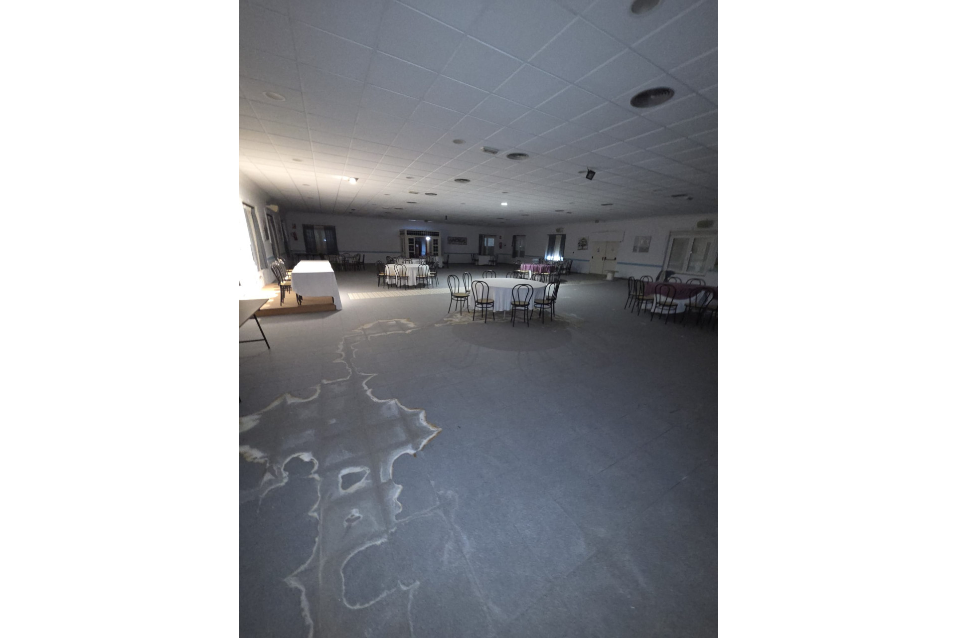 Herverkoop - Winkel Ruimte - Callosa de Segura