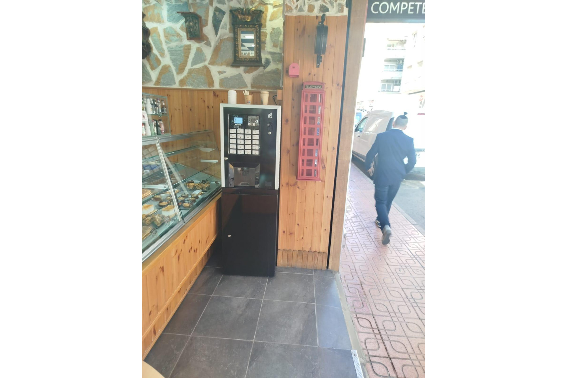 Herverkoop - Winkel Ruimte - Torrevieja - Centro