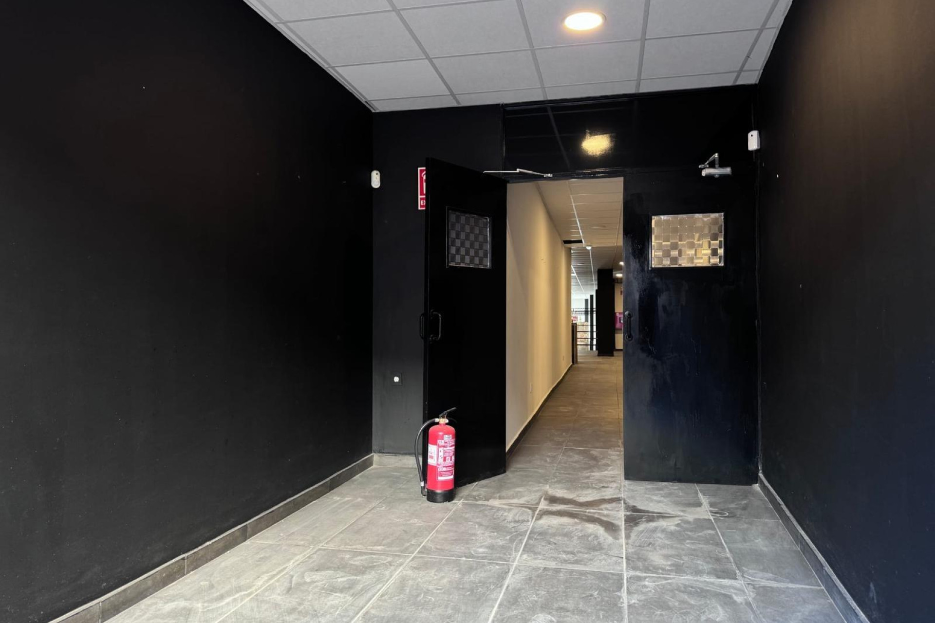 Herverkoop - Winkel Ruimte - Torrevieja - Playa del Cura