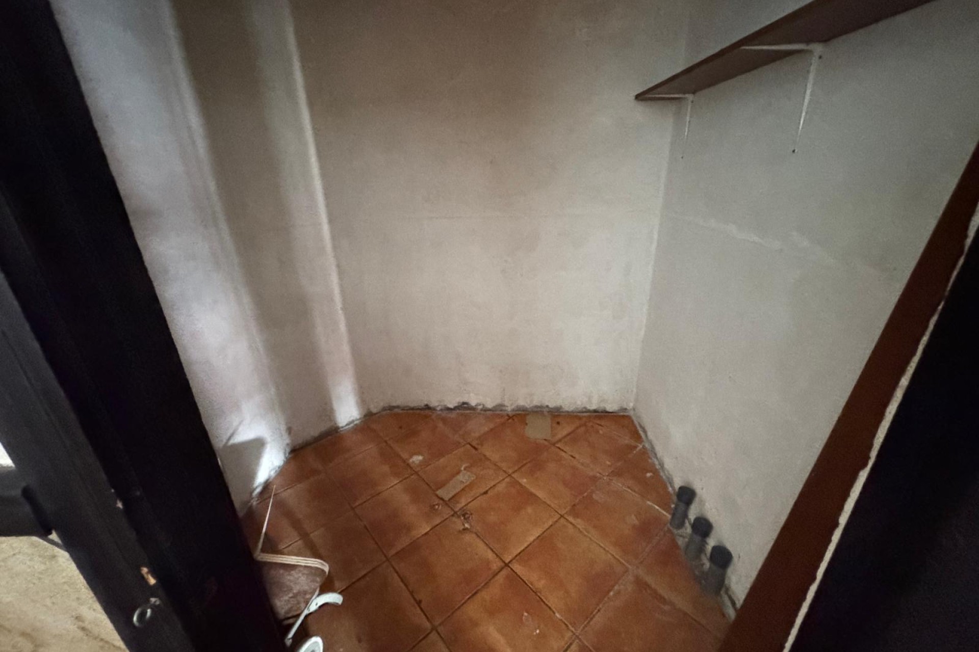 Herverkoop - Winkel - Torrevieja - Estacion de autobuses