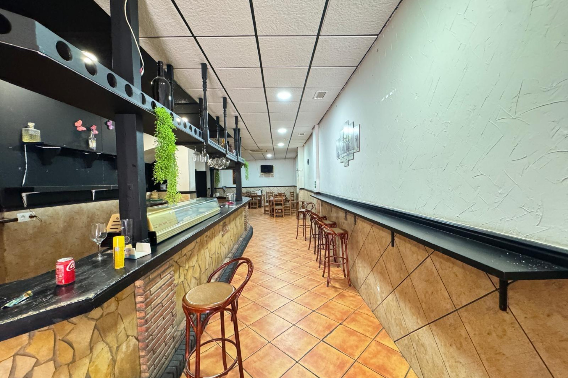 Herverkoop - Winkel - Torrevieja - Estacion de autobuses