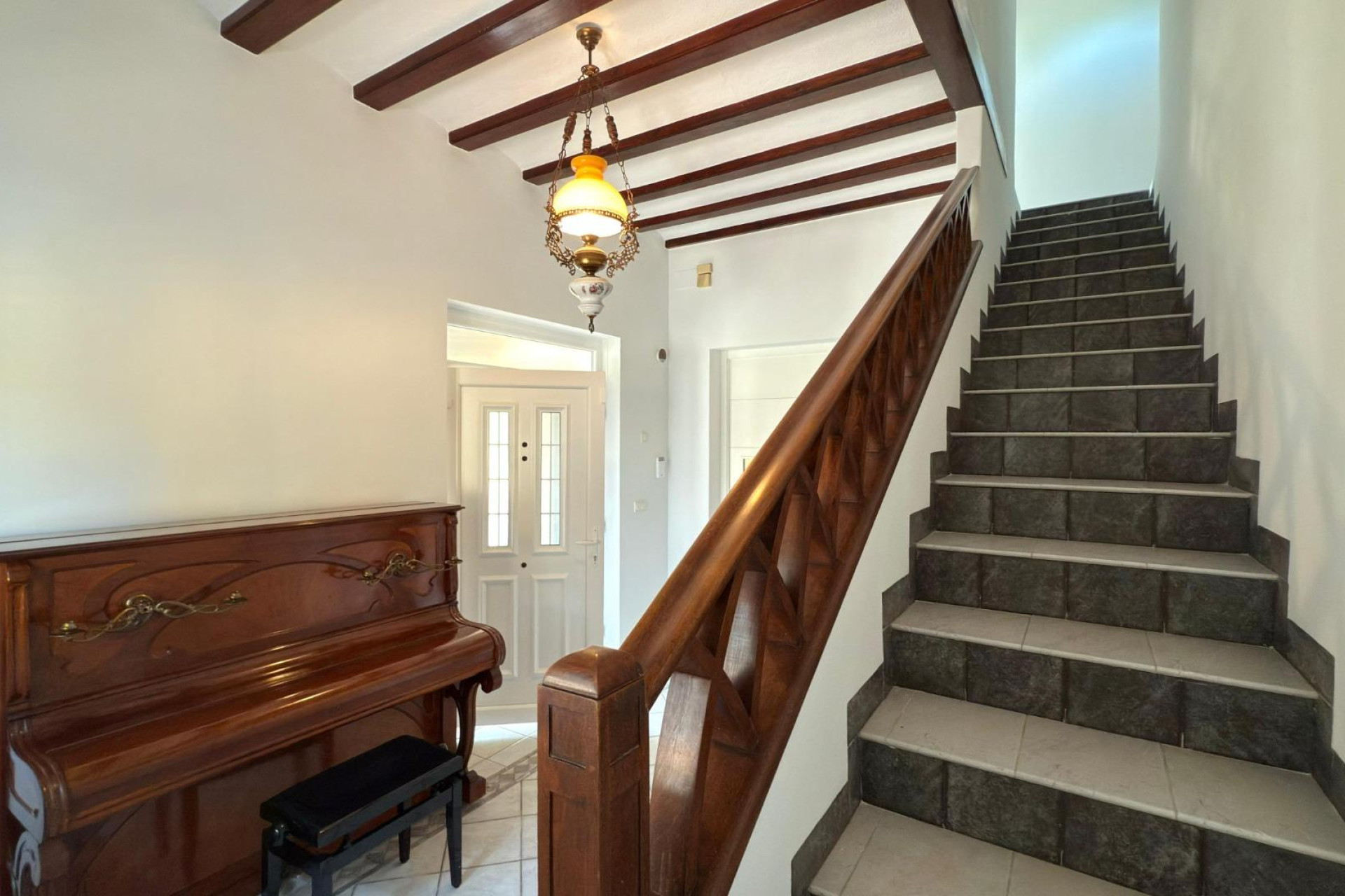 Herverkoop - Woning - Alicante - Vistahermosa