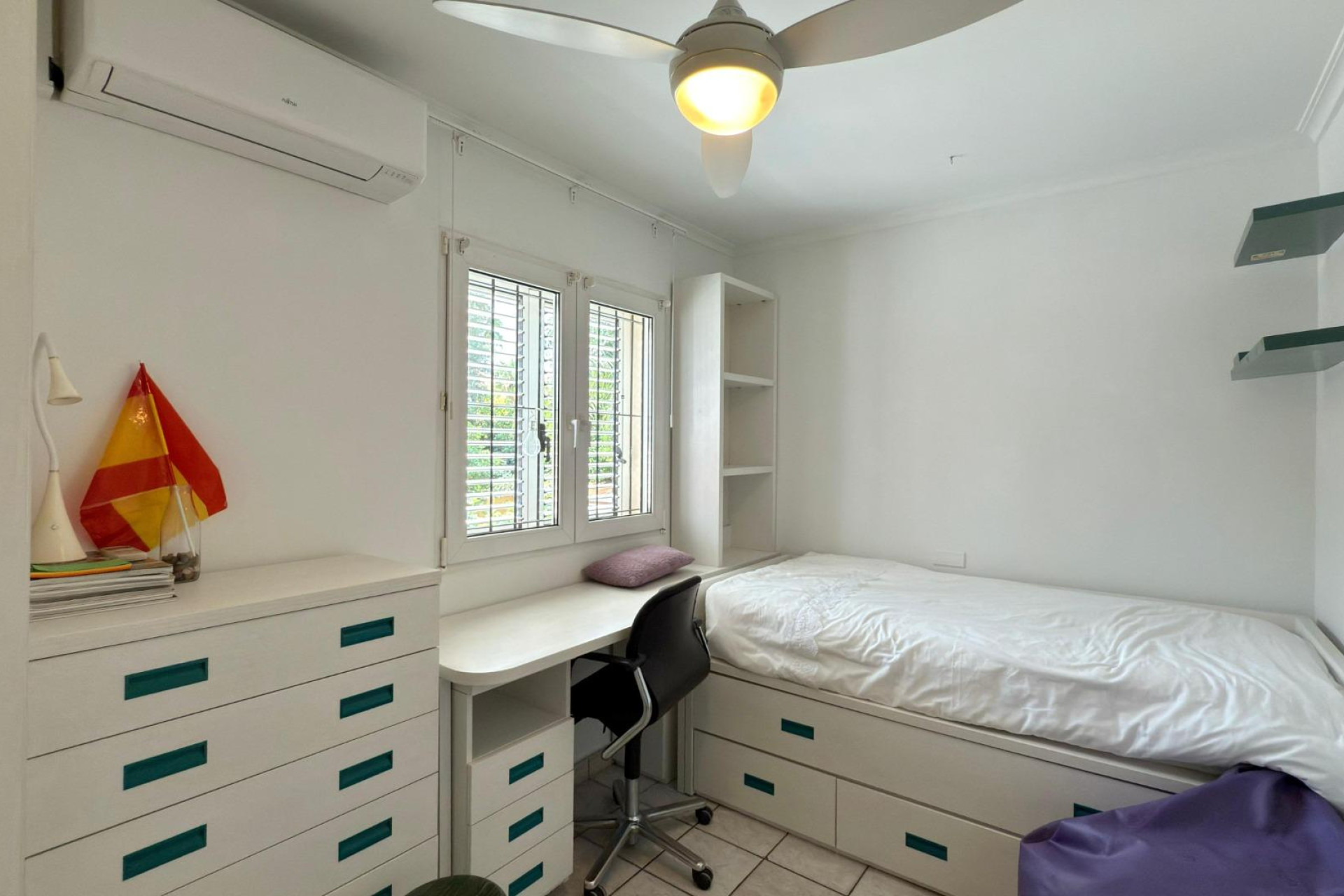 Herverkoop - Woning - Alicante - Vistahermosa