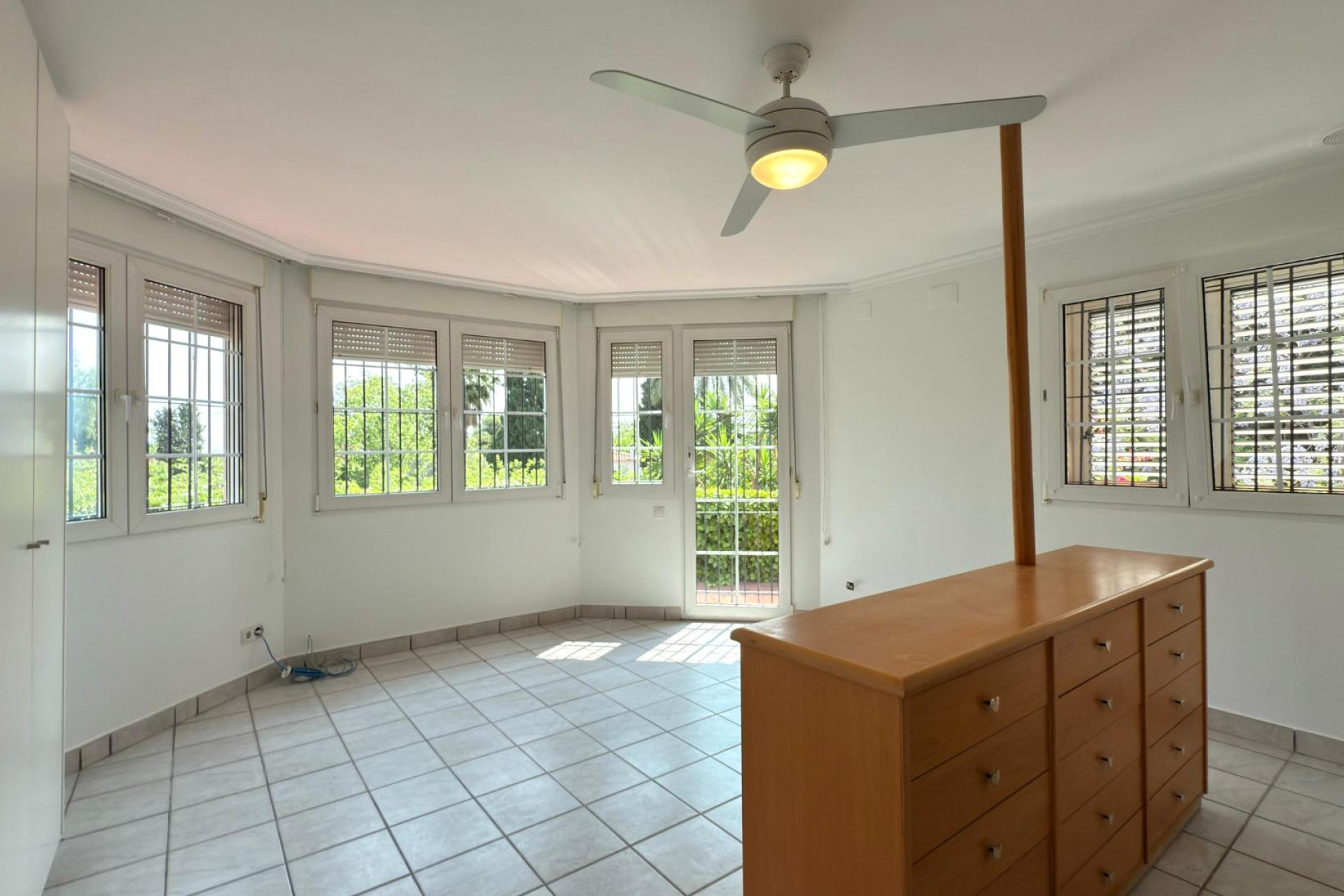 Herverkoop - Woning - Alicante - Vistahermosa