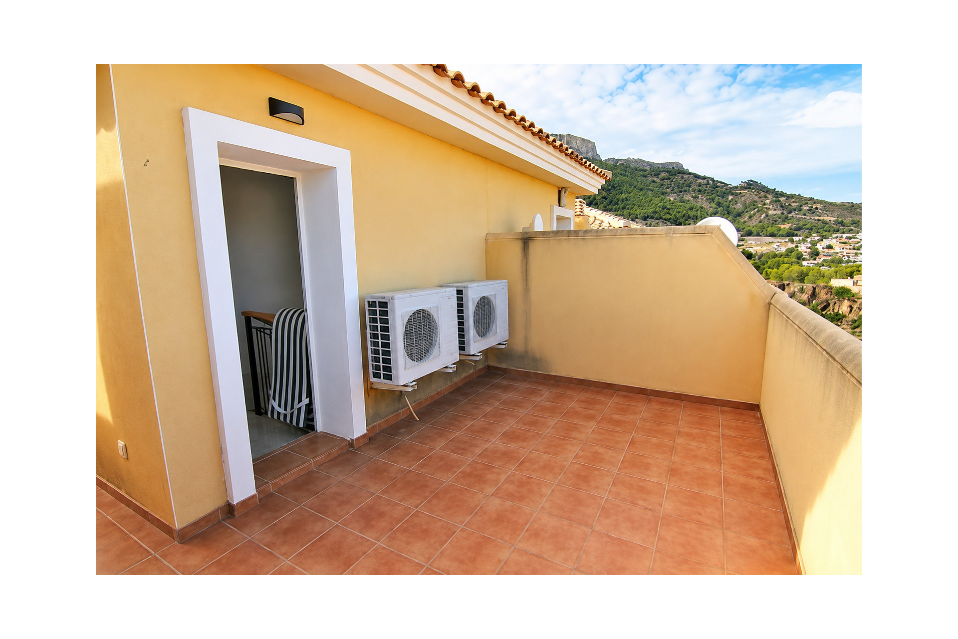Herverkoop - Woning - Calpe - Zona Puerto Blanco - Maryvilla