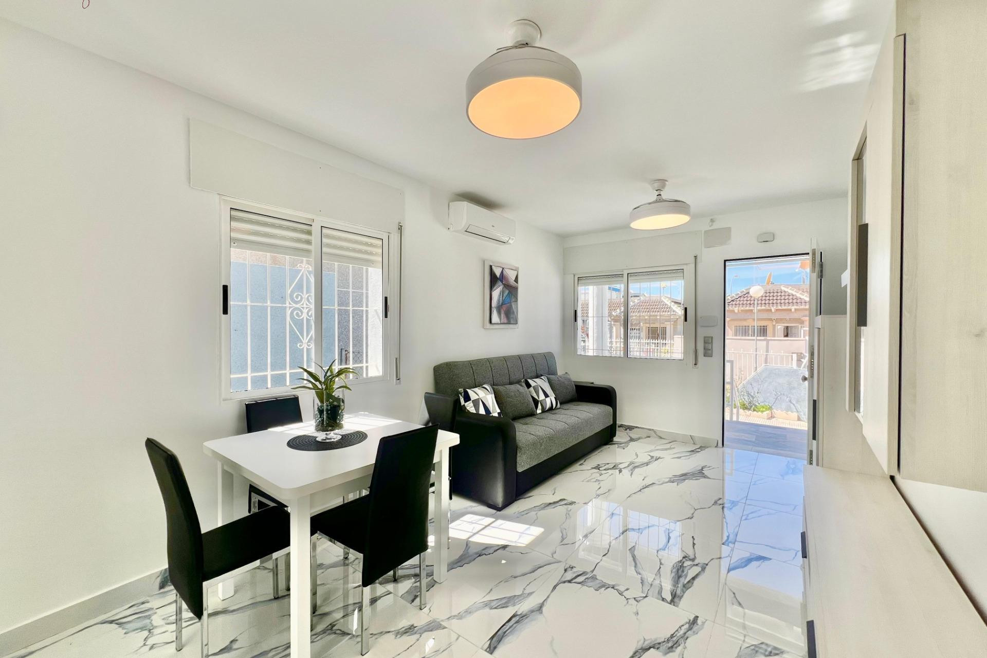 Herverkoop - Woning - Torrevieja - El chaparral