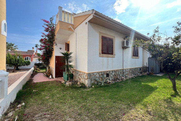 House - Resale - Orihuela Costa - Punta Prima