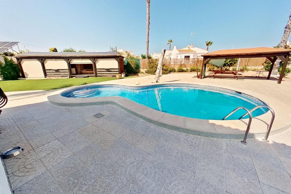 House - Reventa - Torrevieja - La Siesta - El Salado - Torreta